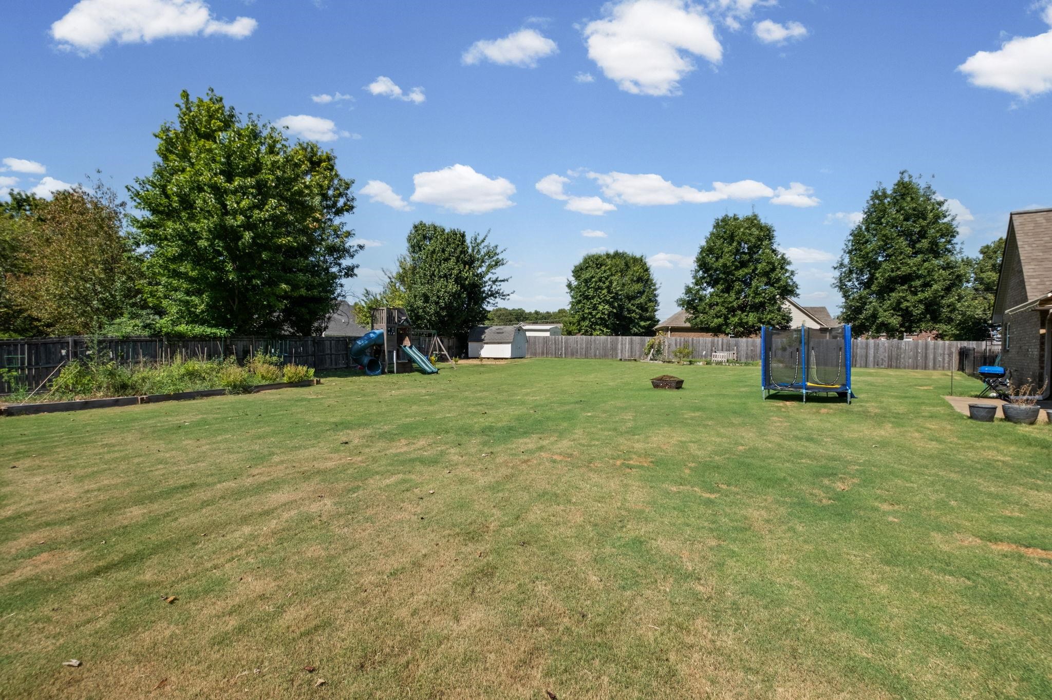 713 Elizabeth Dr Property Photo 36