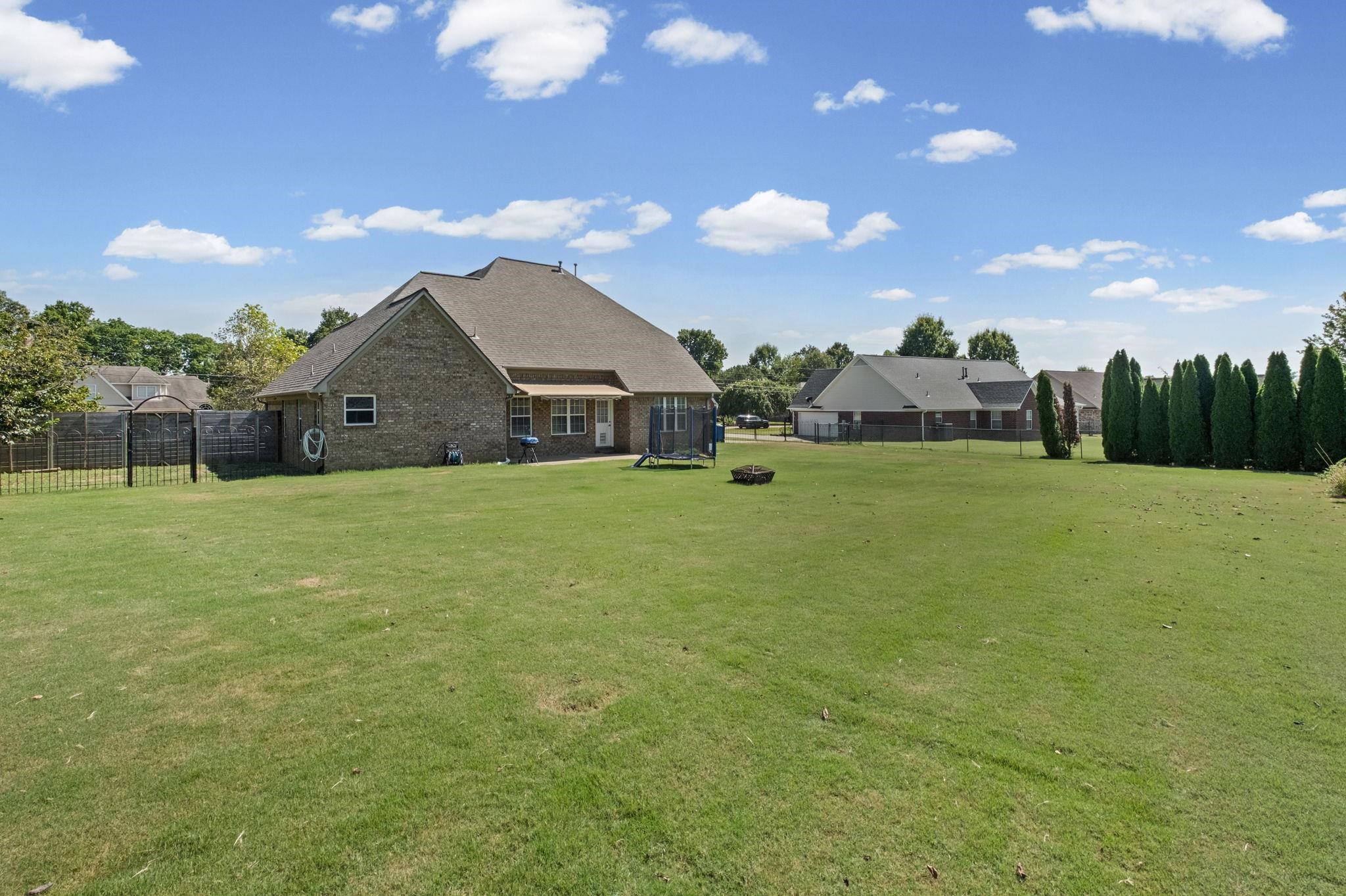 713 Elizabeth Dr Property Photo 38