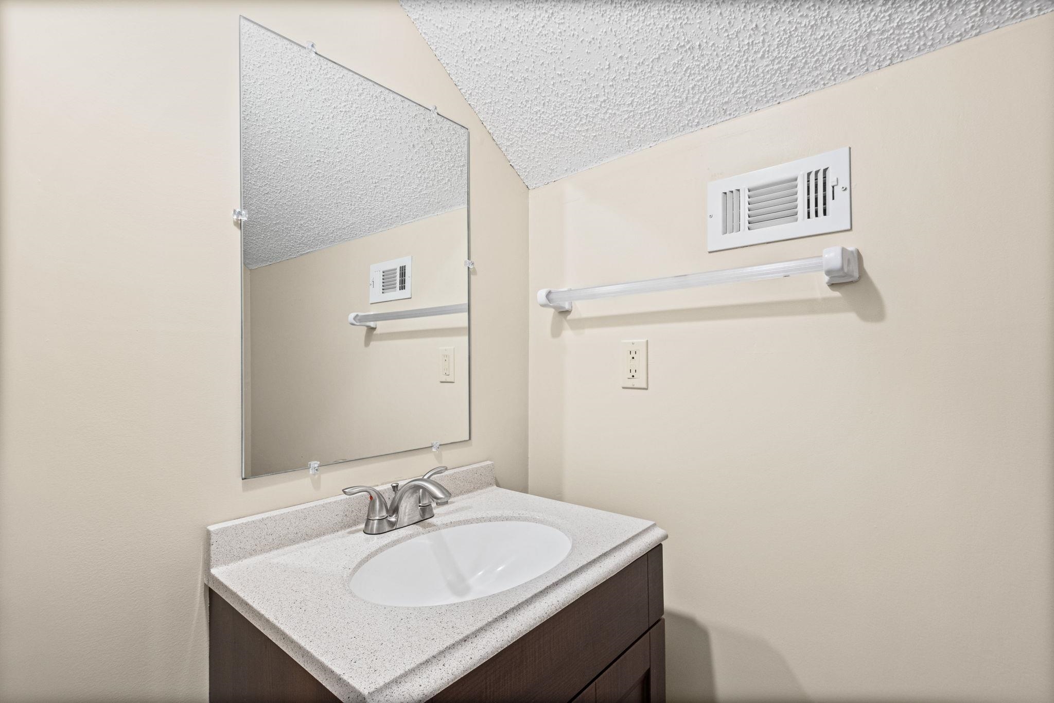 371 Brierhedge Rd Property Photo 33