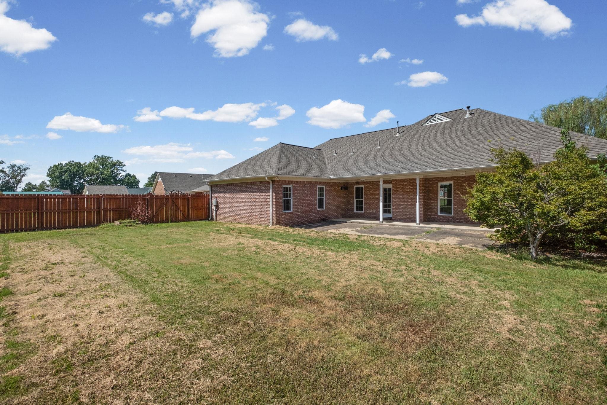 371 Brierhedge Rd Property Photo 37