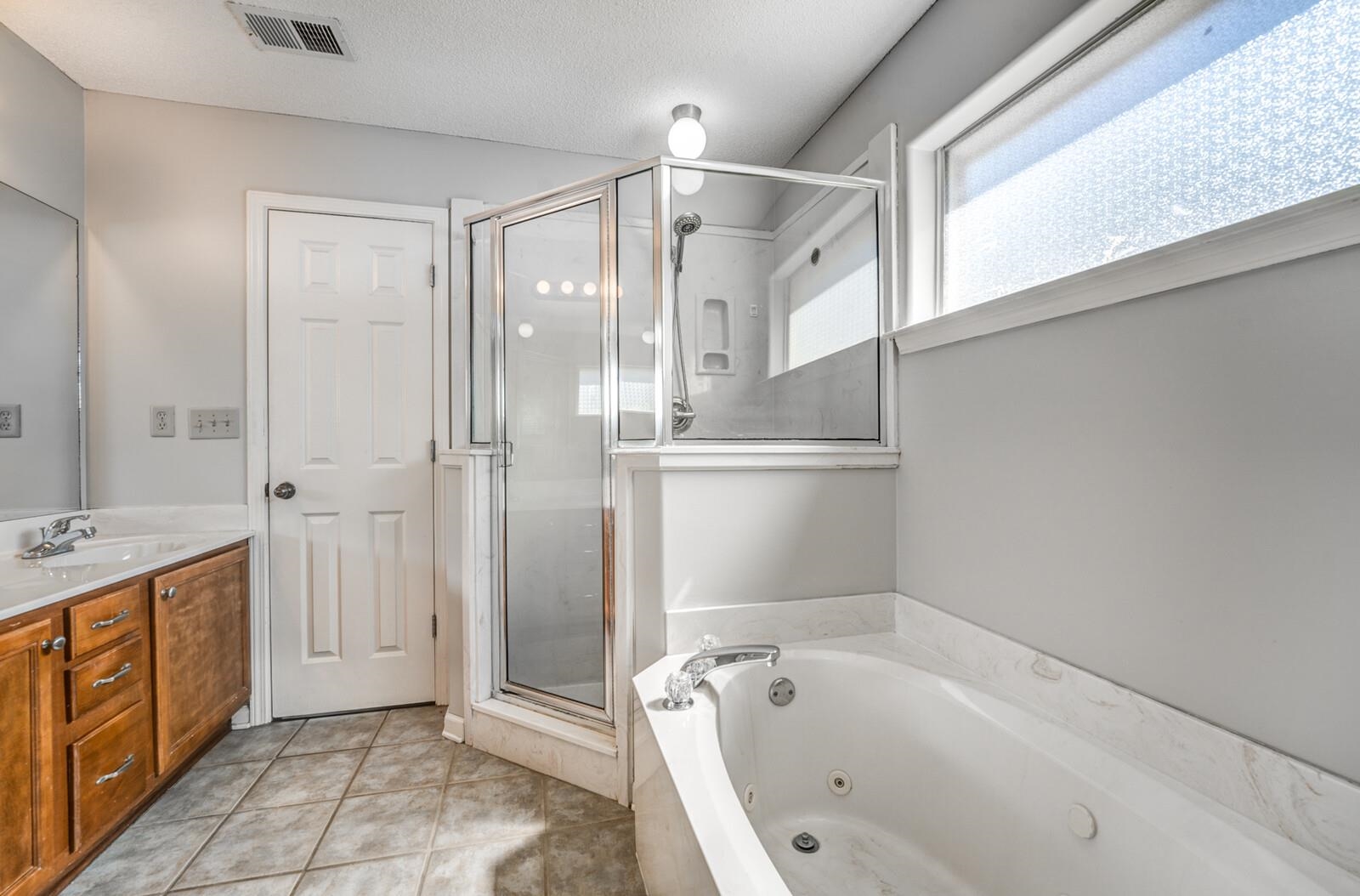 40 Hannah Cv Property Photo 12