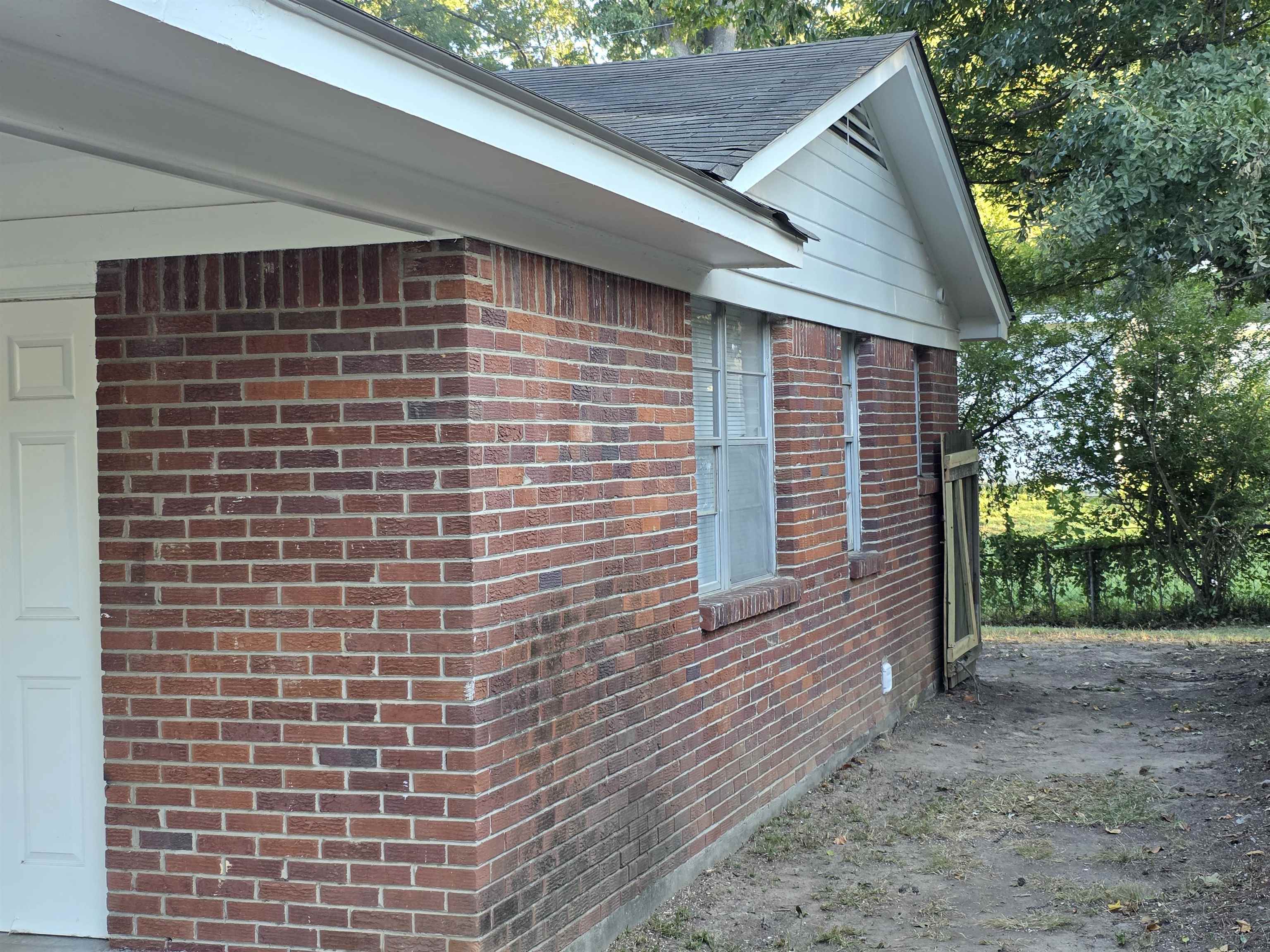 2282 Arlene Ave Property Photo 4