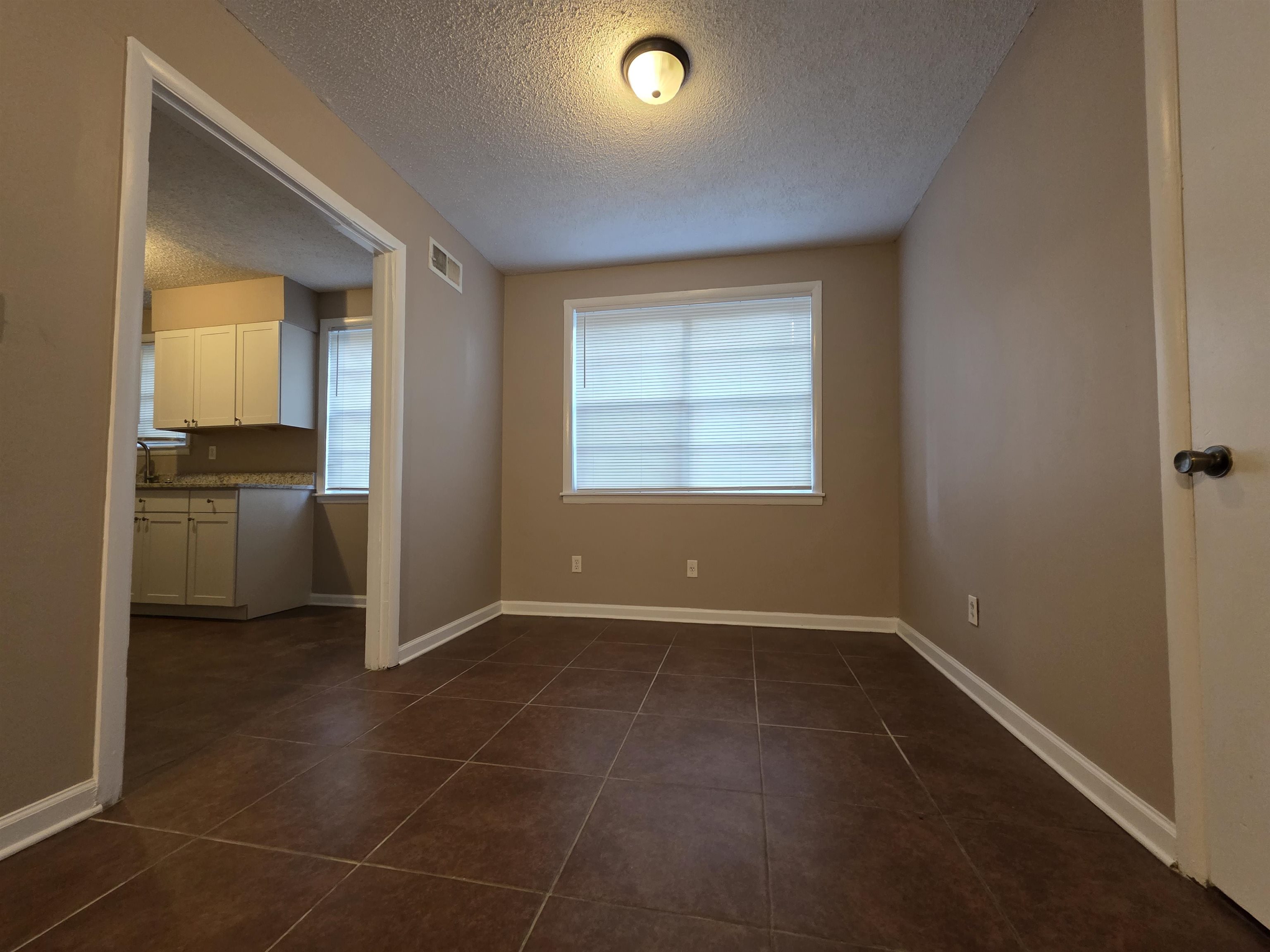 2282 Arlene Ave Property Photo 7