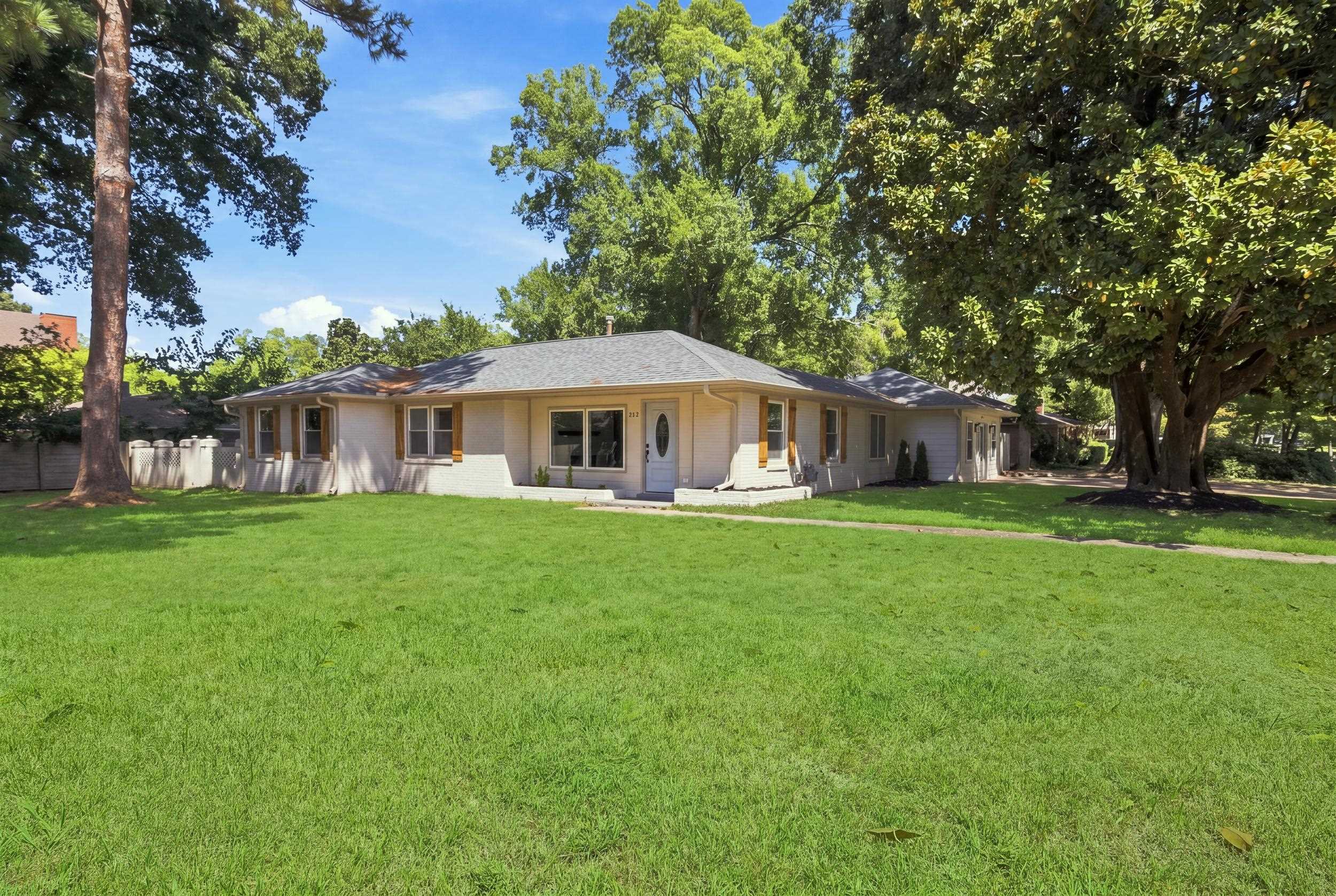 232 N Perkins Rd Property Photo 3