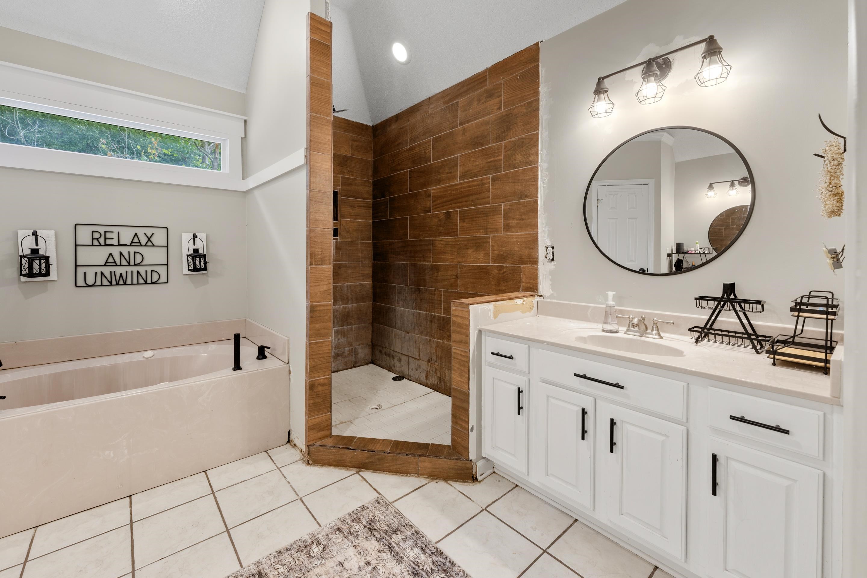4928 Valley Birch Dr Property Photo 16