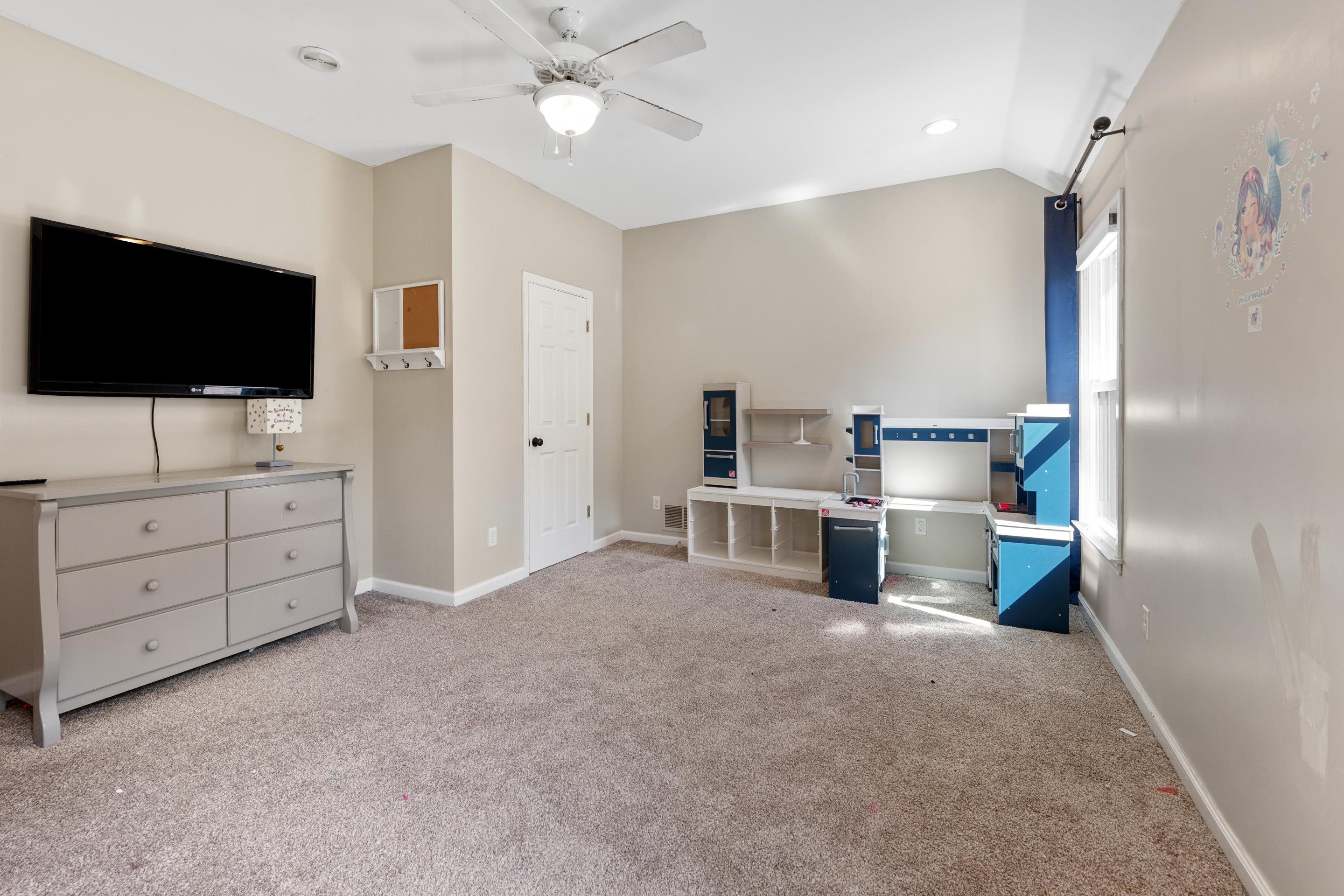 4928 Valley Birch Dr Property Photo 27