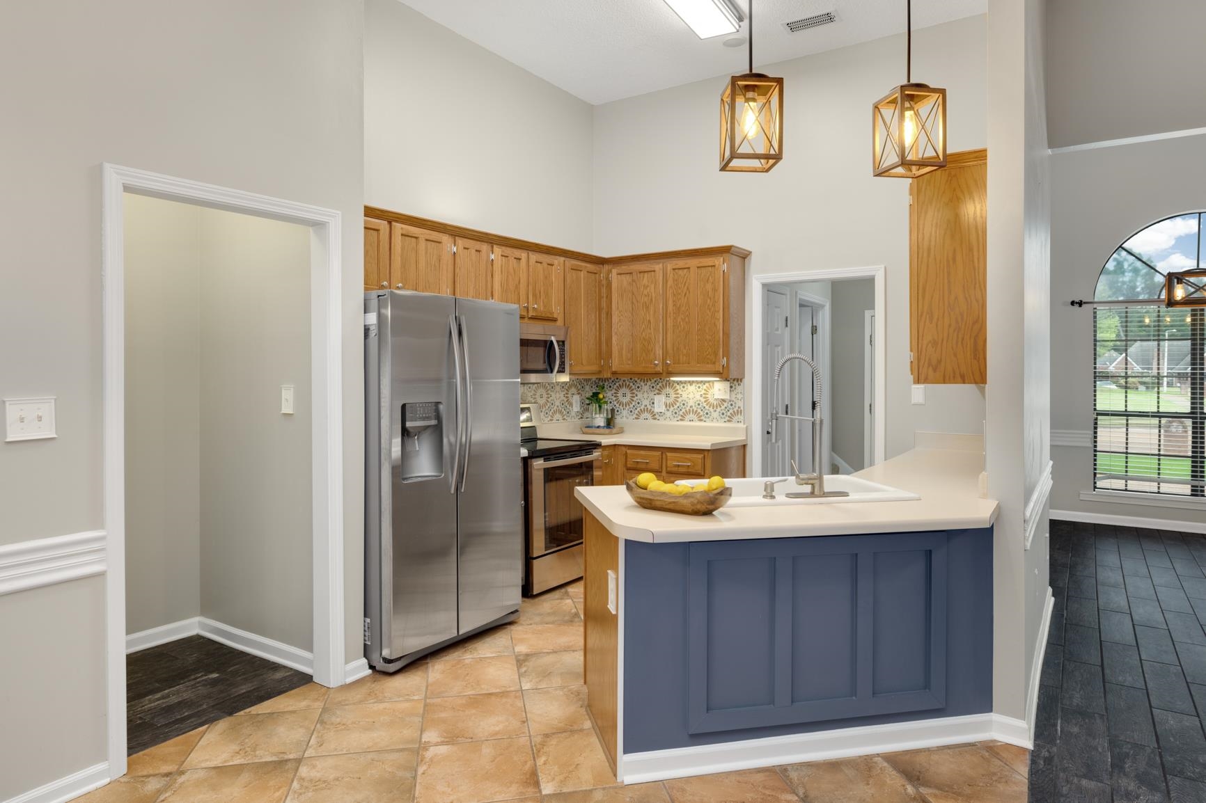 4905 Springtree Dr Property Photo 10