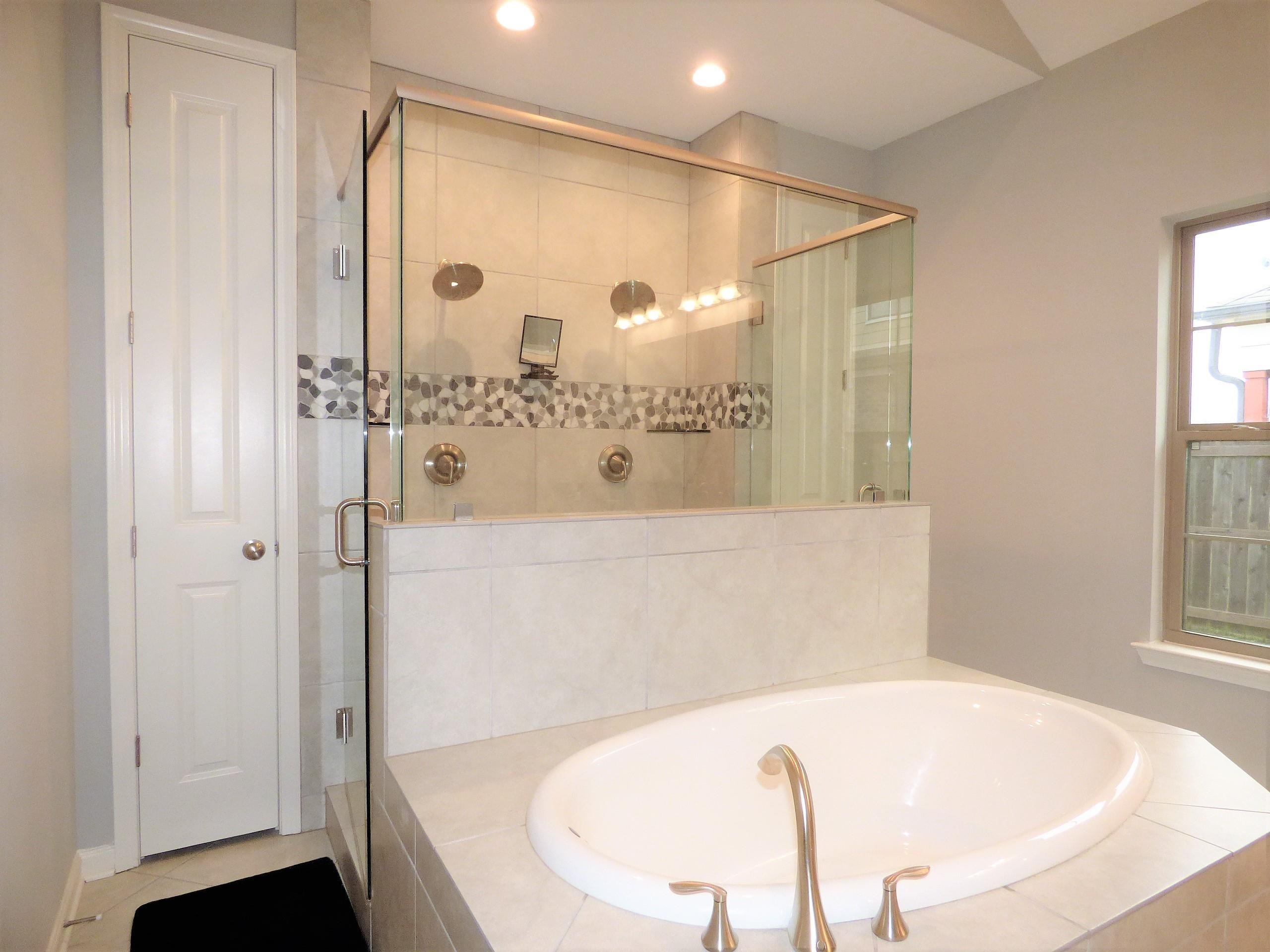 220 Misty Fields Dr Property Photo 12