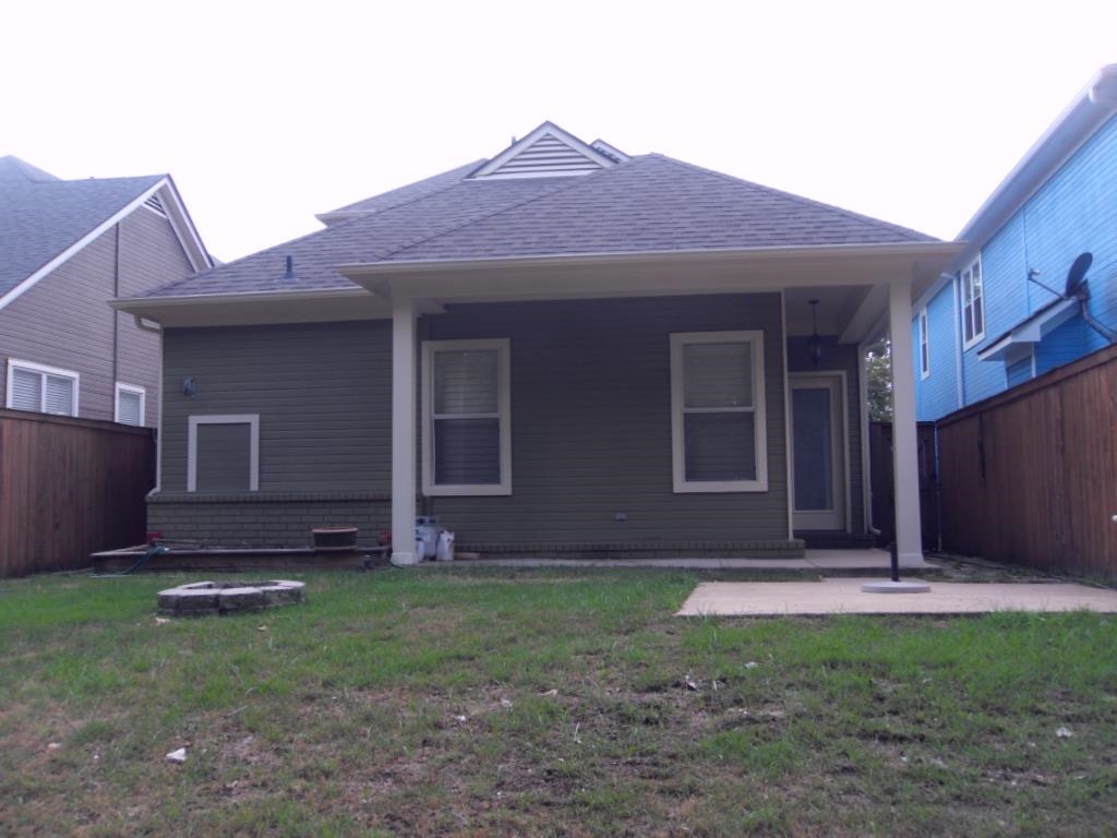 1172 Harbor River Dr Property Photo 6