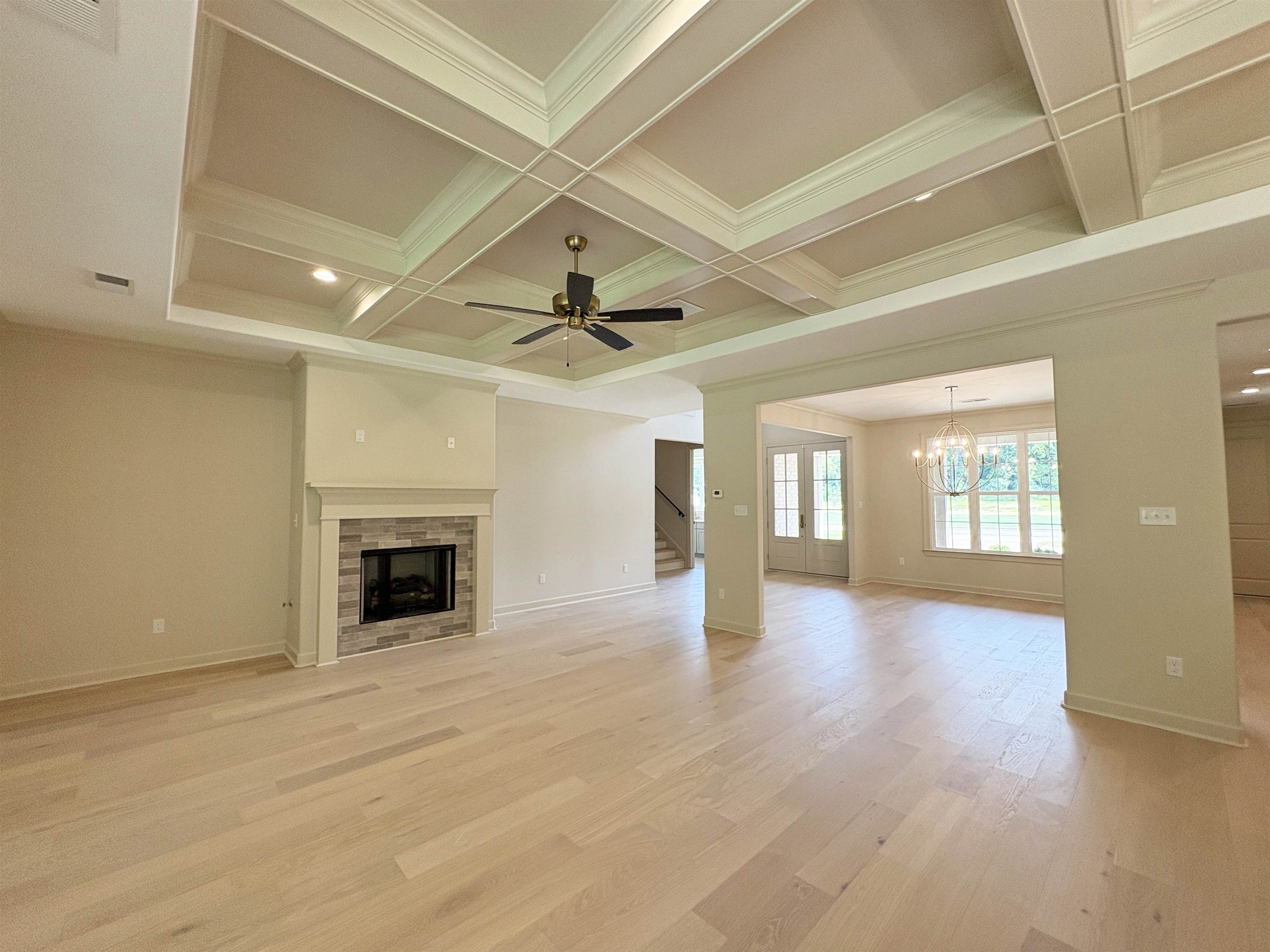 328 Rolling Grove Blvd Property Photo 5