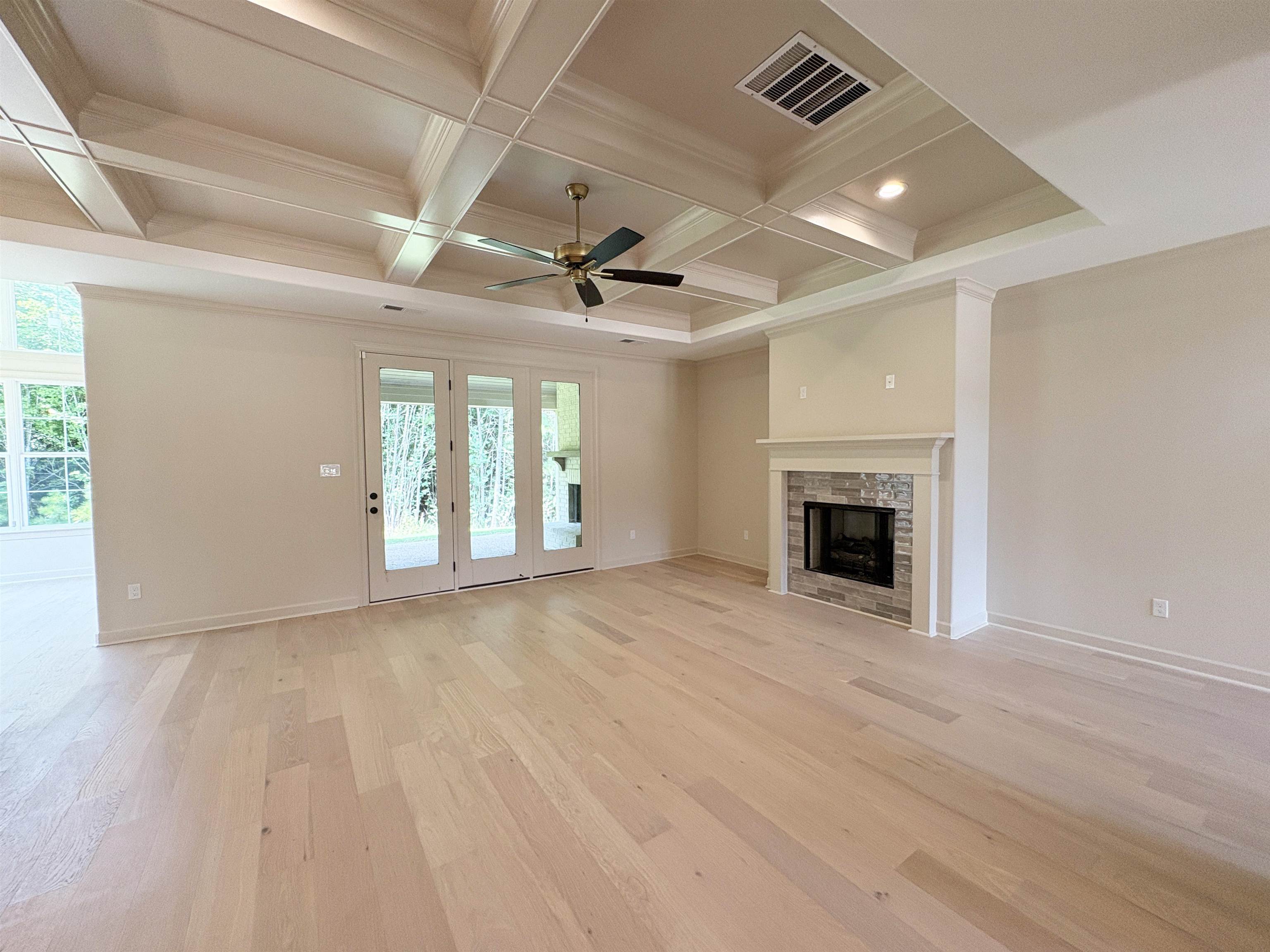 328 Rolling Grove Blvd Property Photo 6