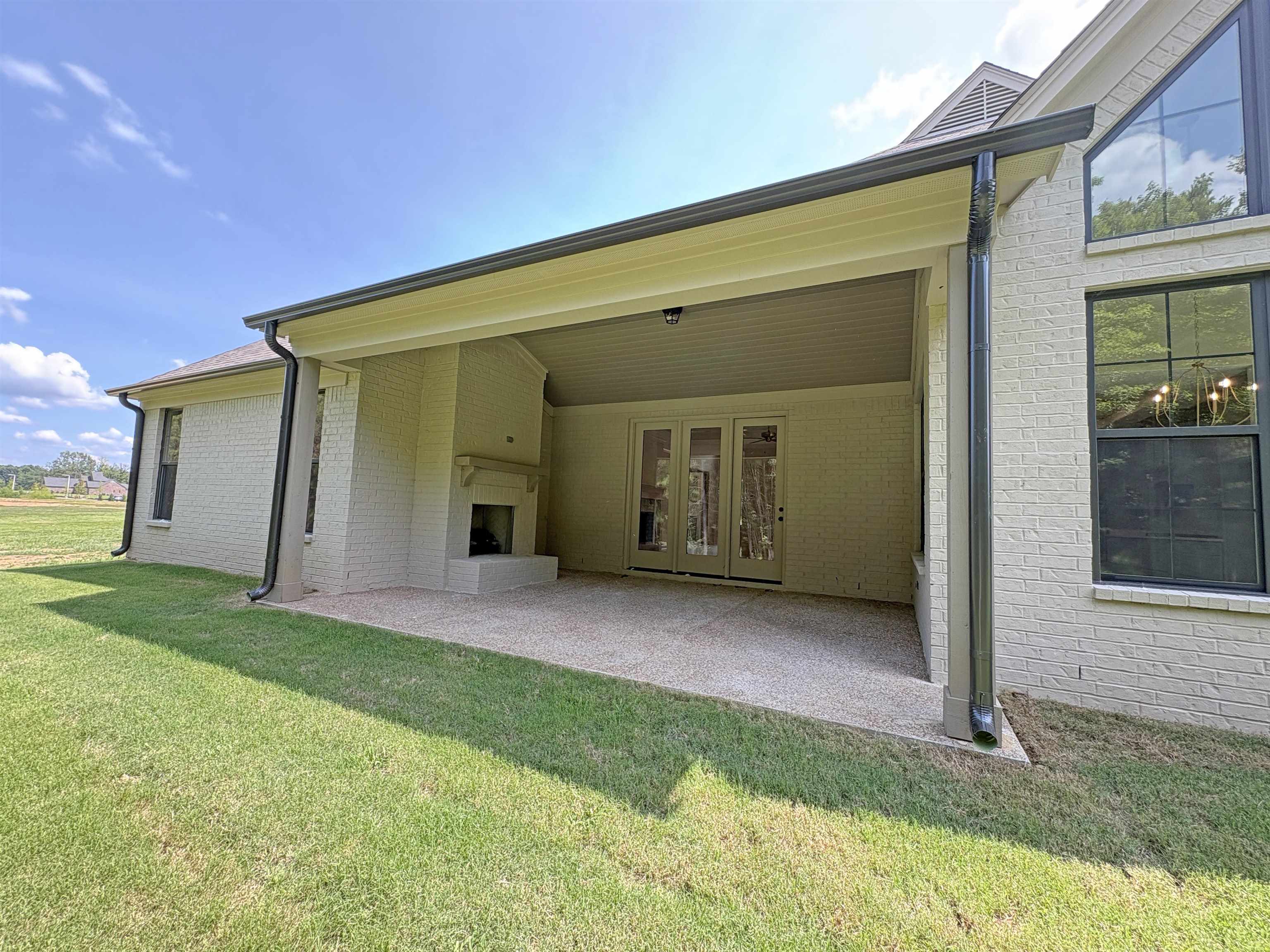 328 Rolling Grove Blvd Property Photo 32