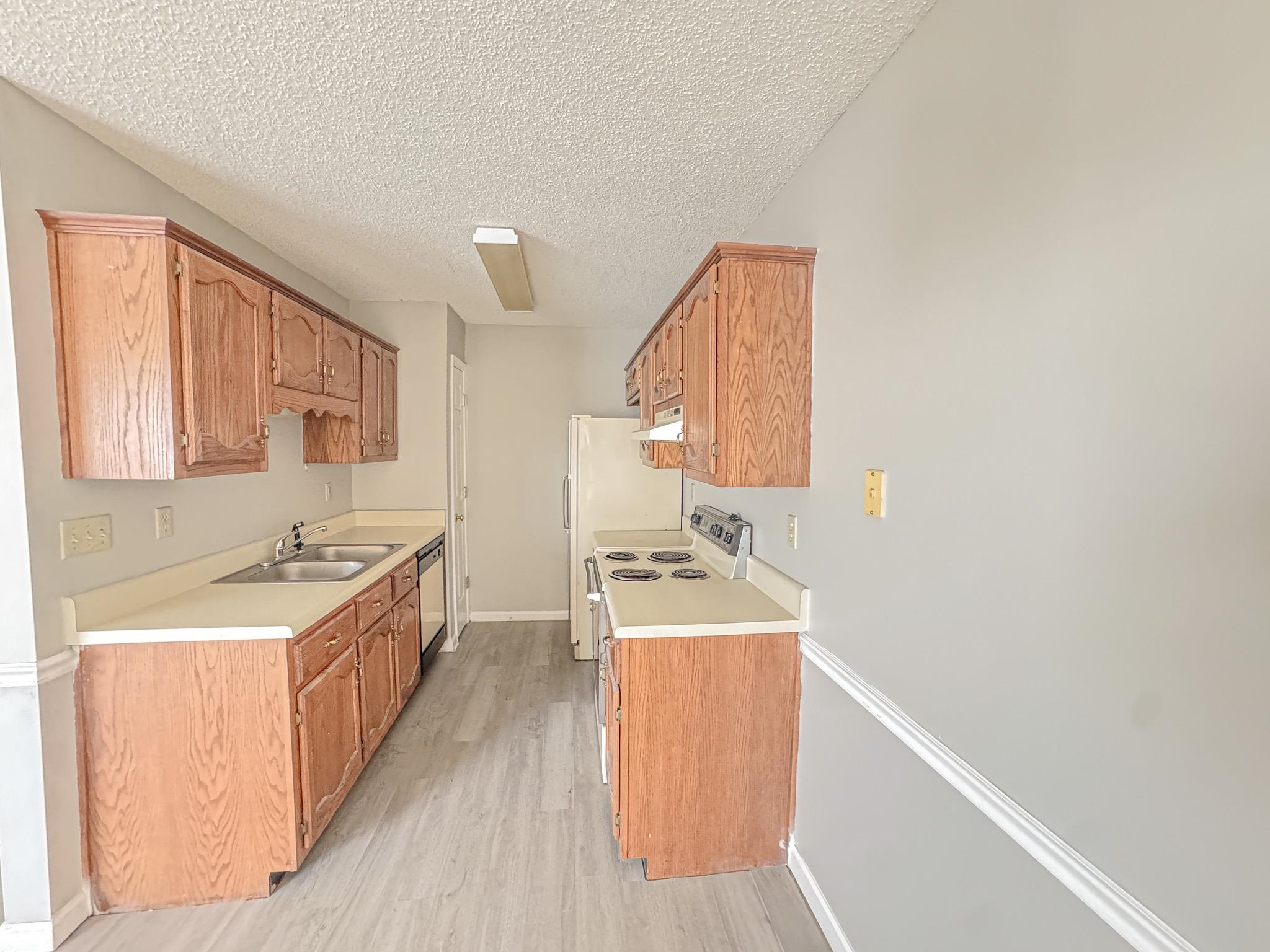 4198 Meadow Valley Dr Property Photo 8