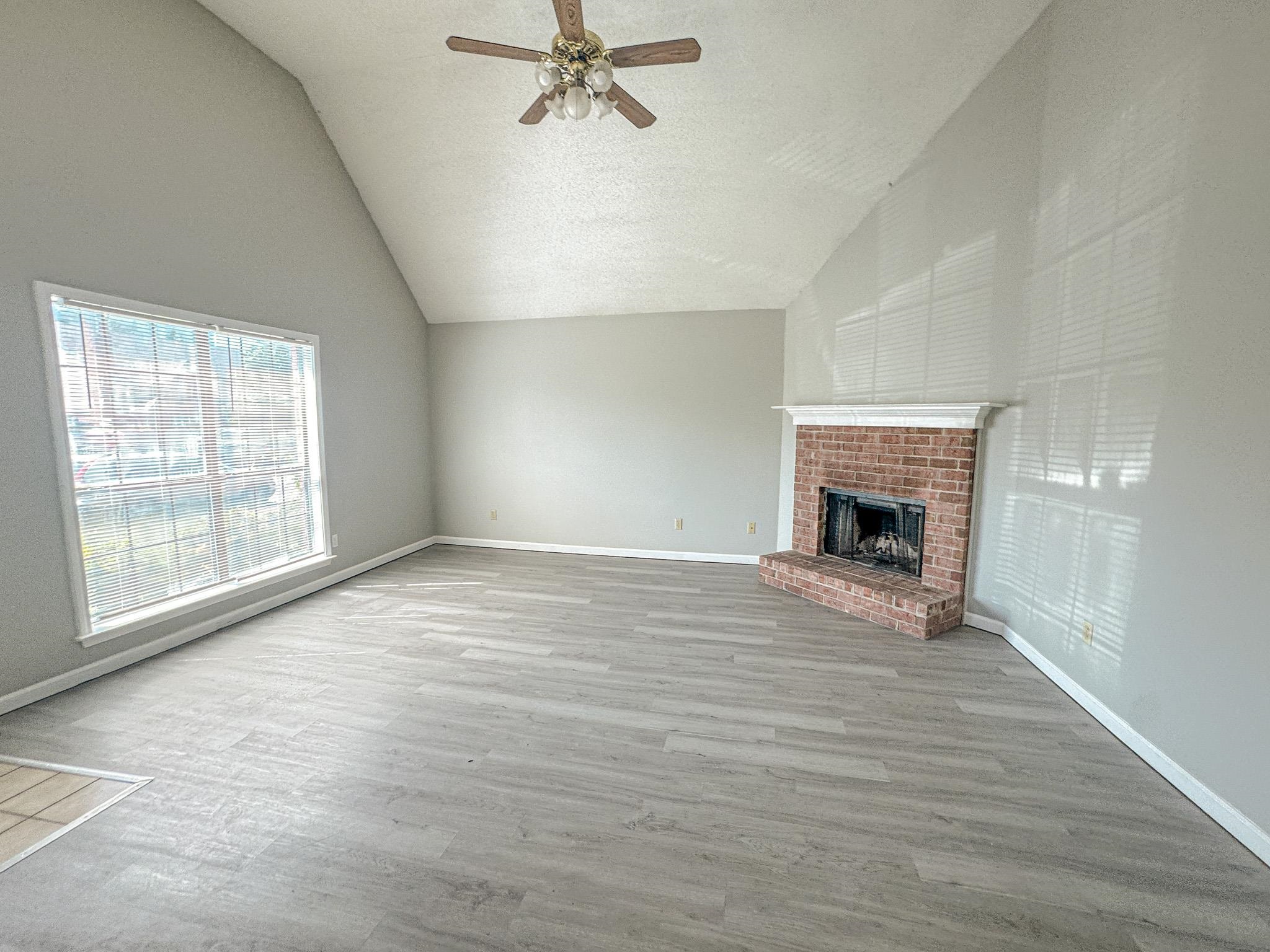 4198 Meadow Valley Dr Property Photo 10