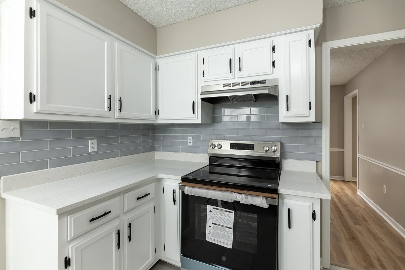 9102 Valkrie Ln Property Photo 8