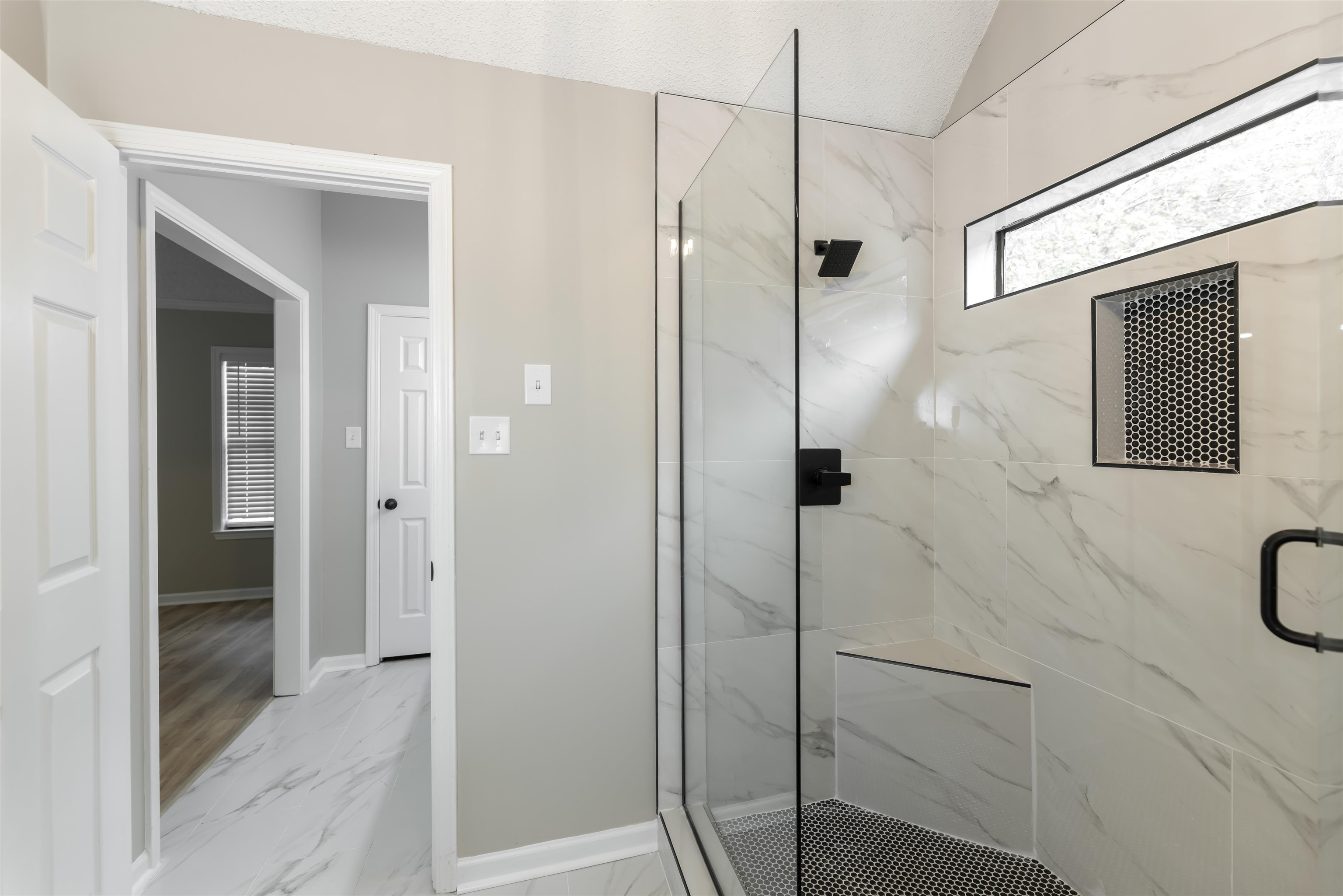 9102 Valkrie Ln Property Photo 27