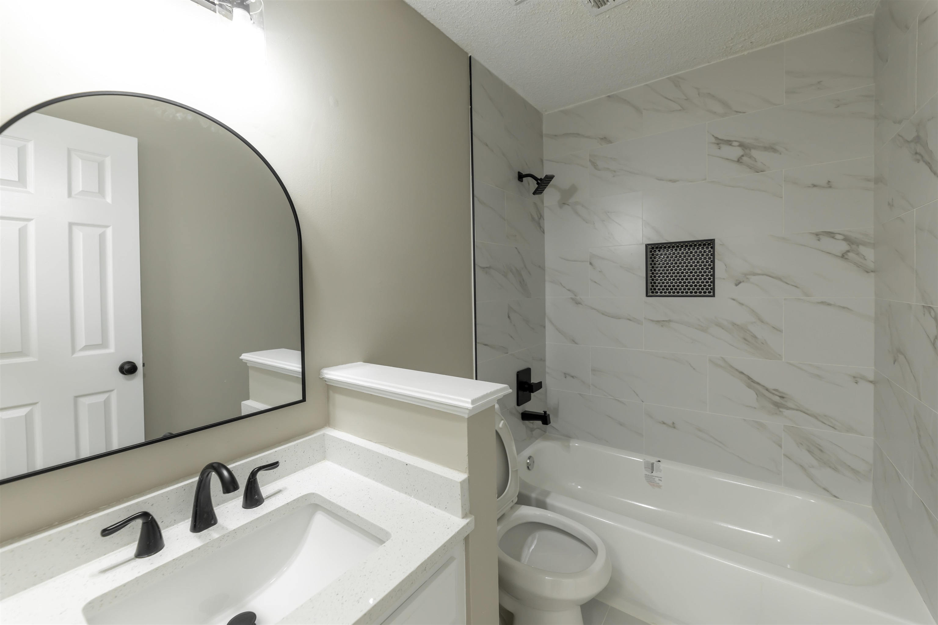 9102 Valkrie Ln Property Photo 29