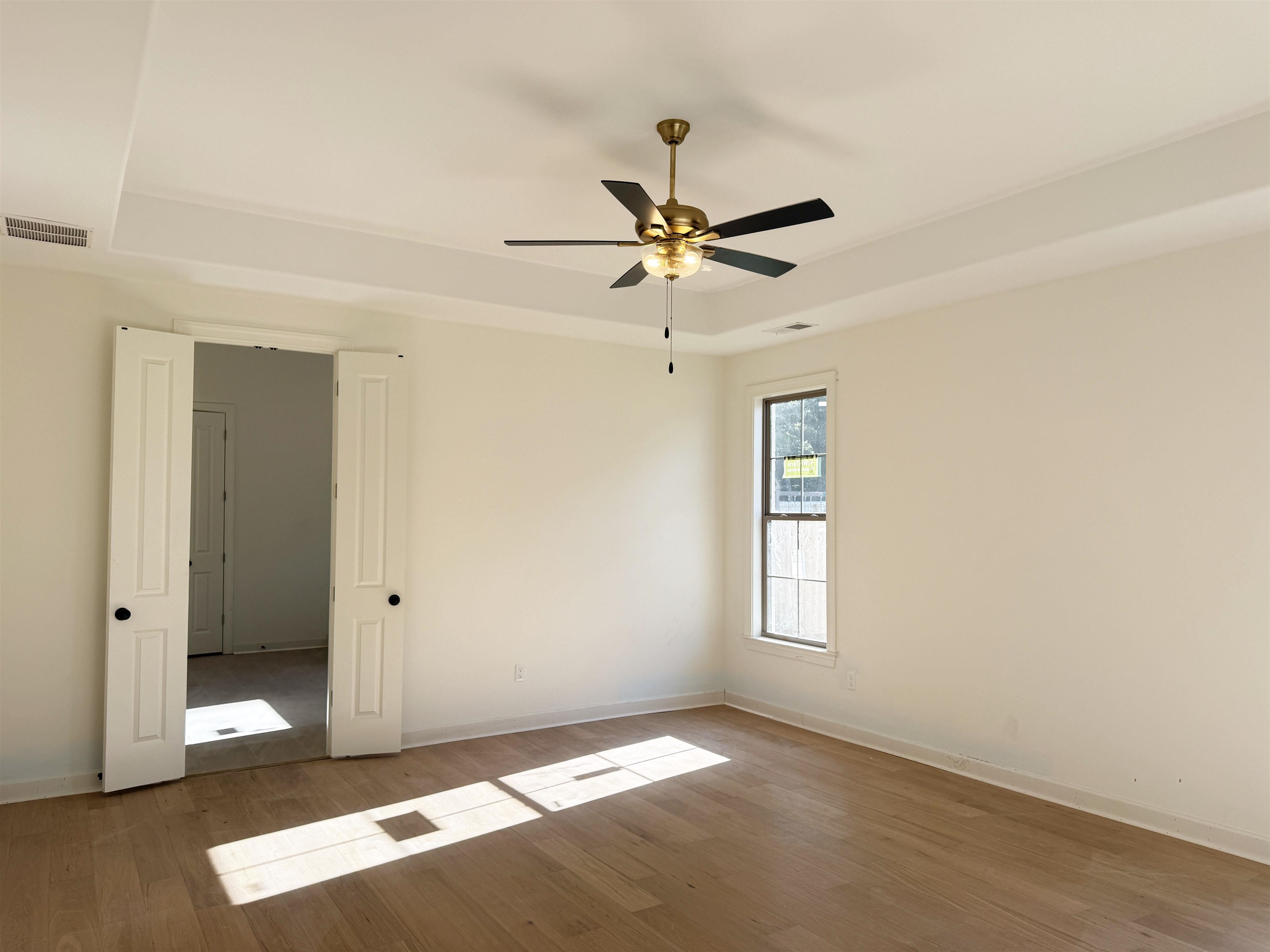 297 Rolling Grove Blvd Property Photo 12