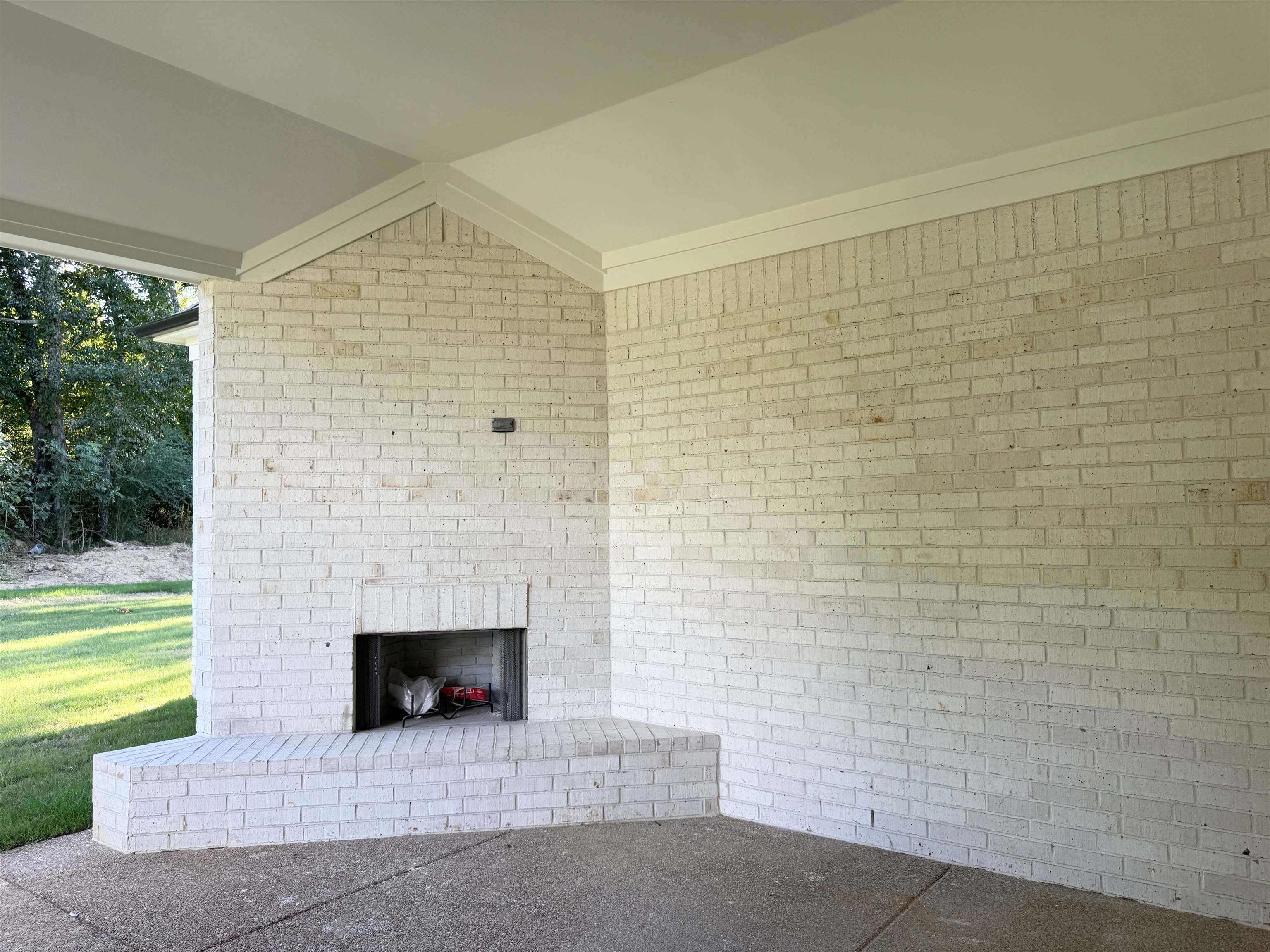 297 Rolling Grove Blvd Property Photo 29