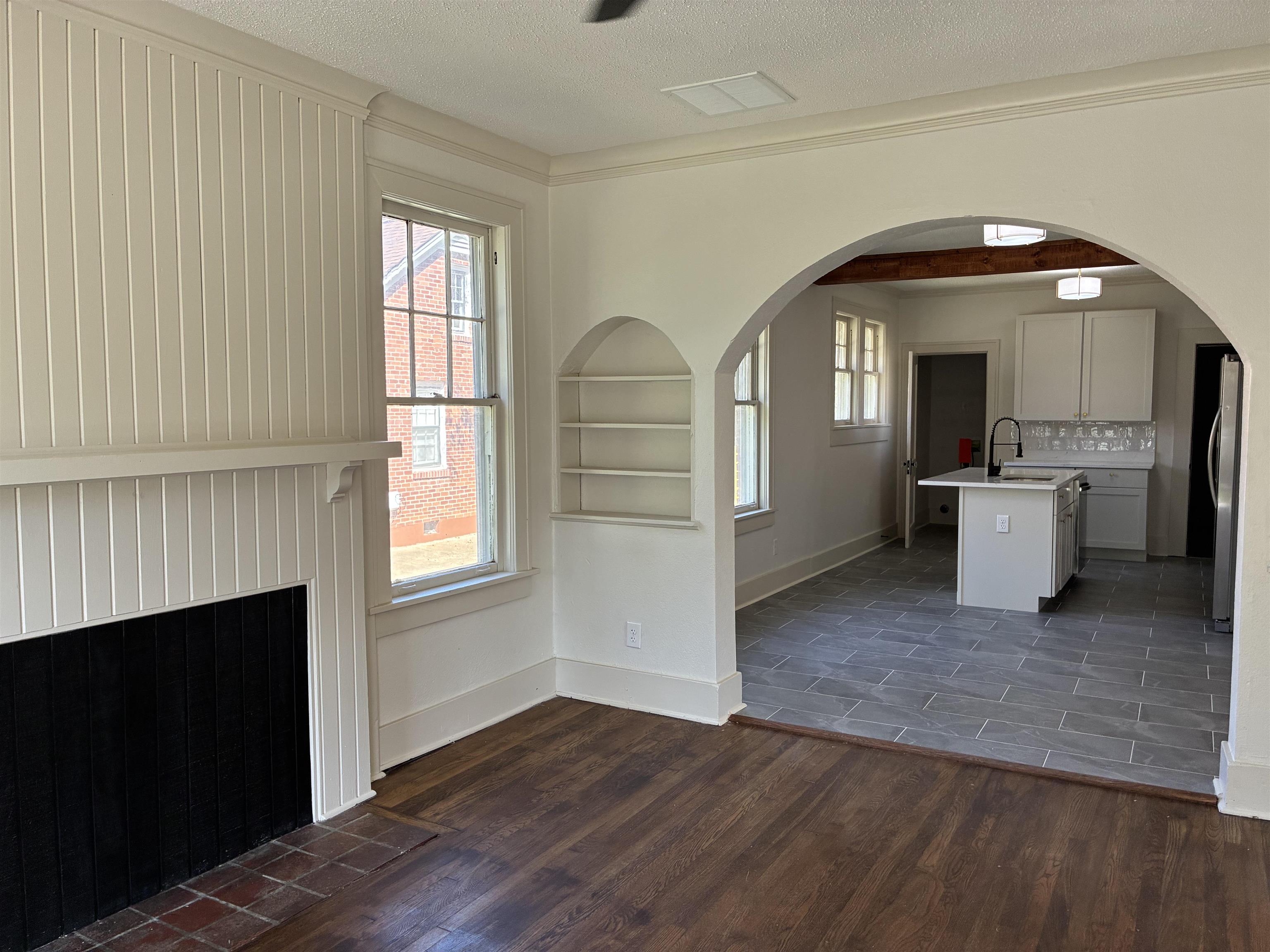 3524 Autumn Ave Property Photo 4