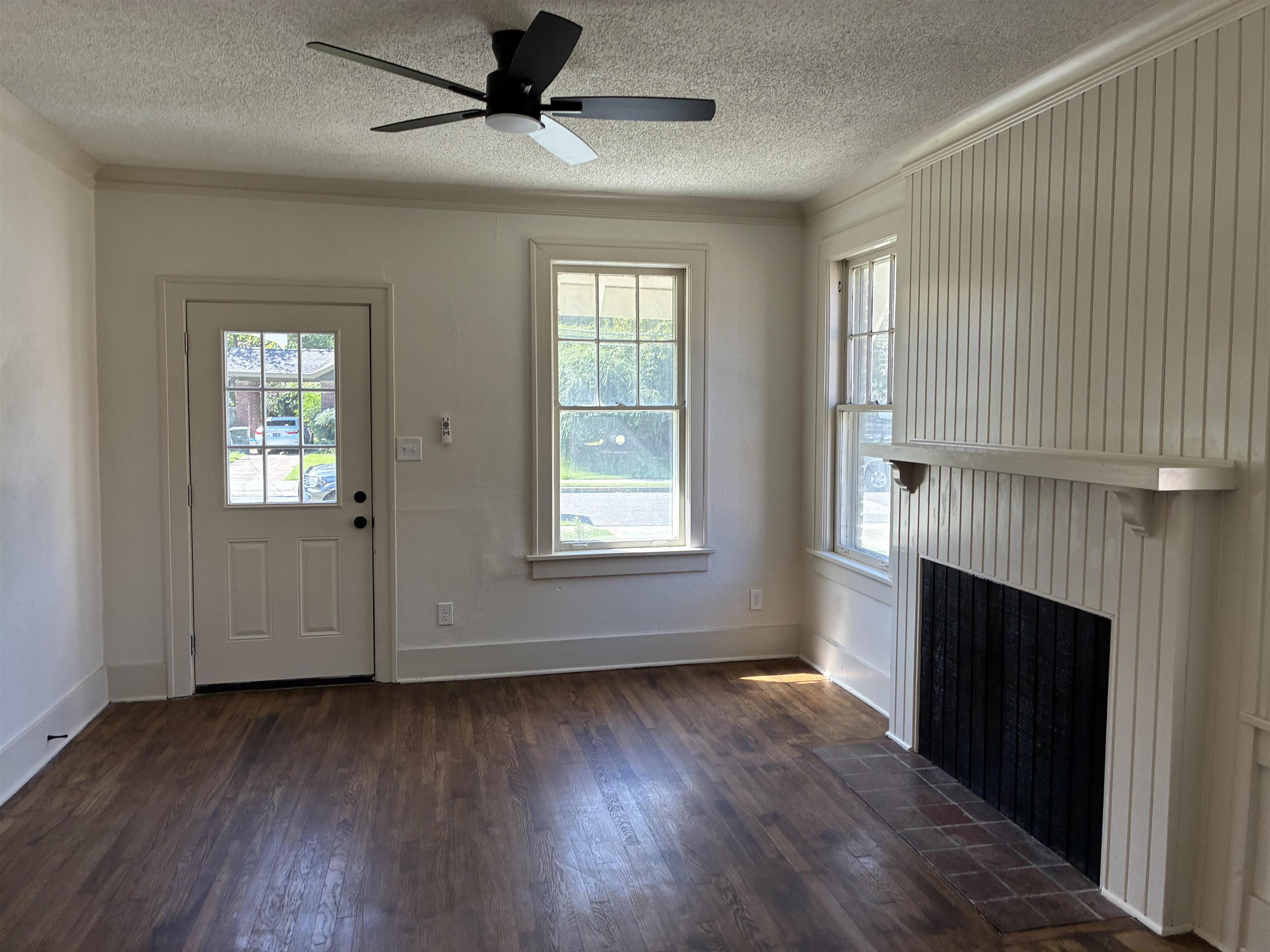 3524 Autumn Ave Property Photo 5