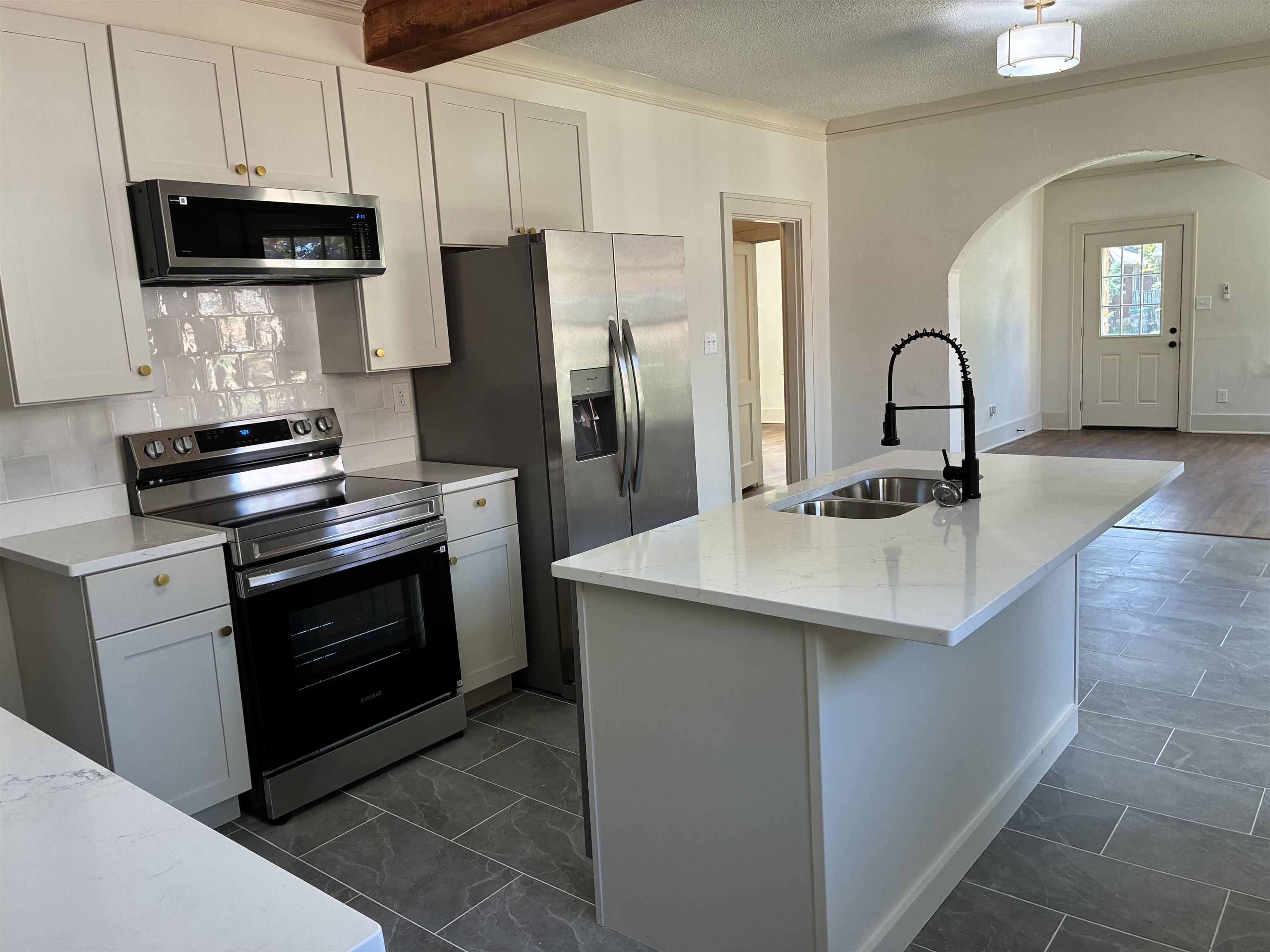 3524 Autumn Ave Property Photo 7