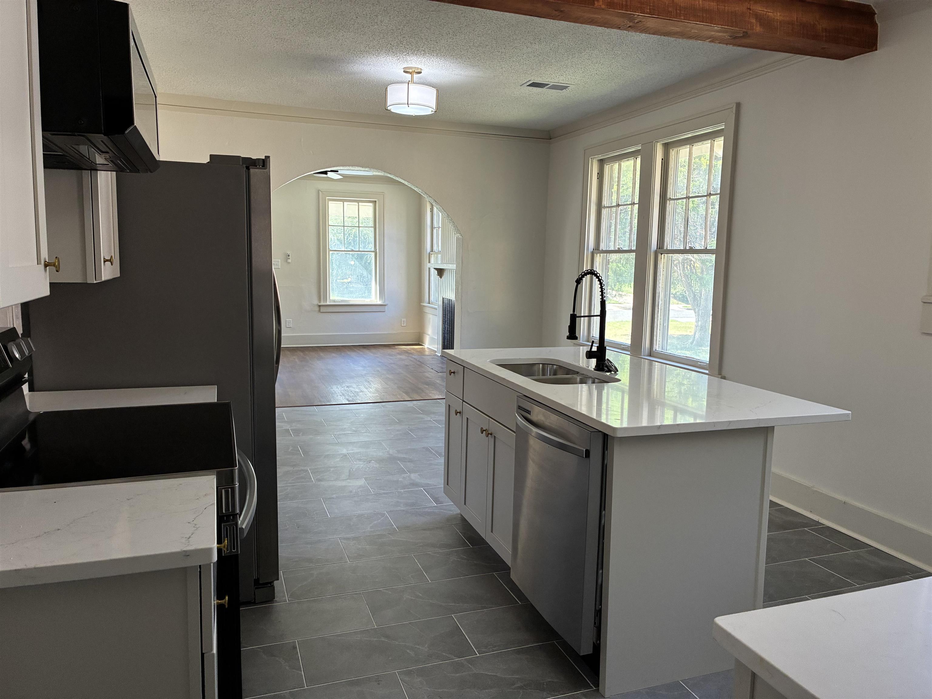 3524 Autumn Ave Property Photo 10