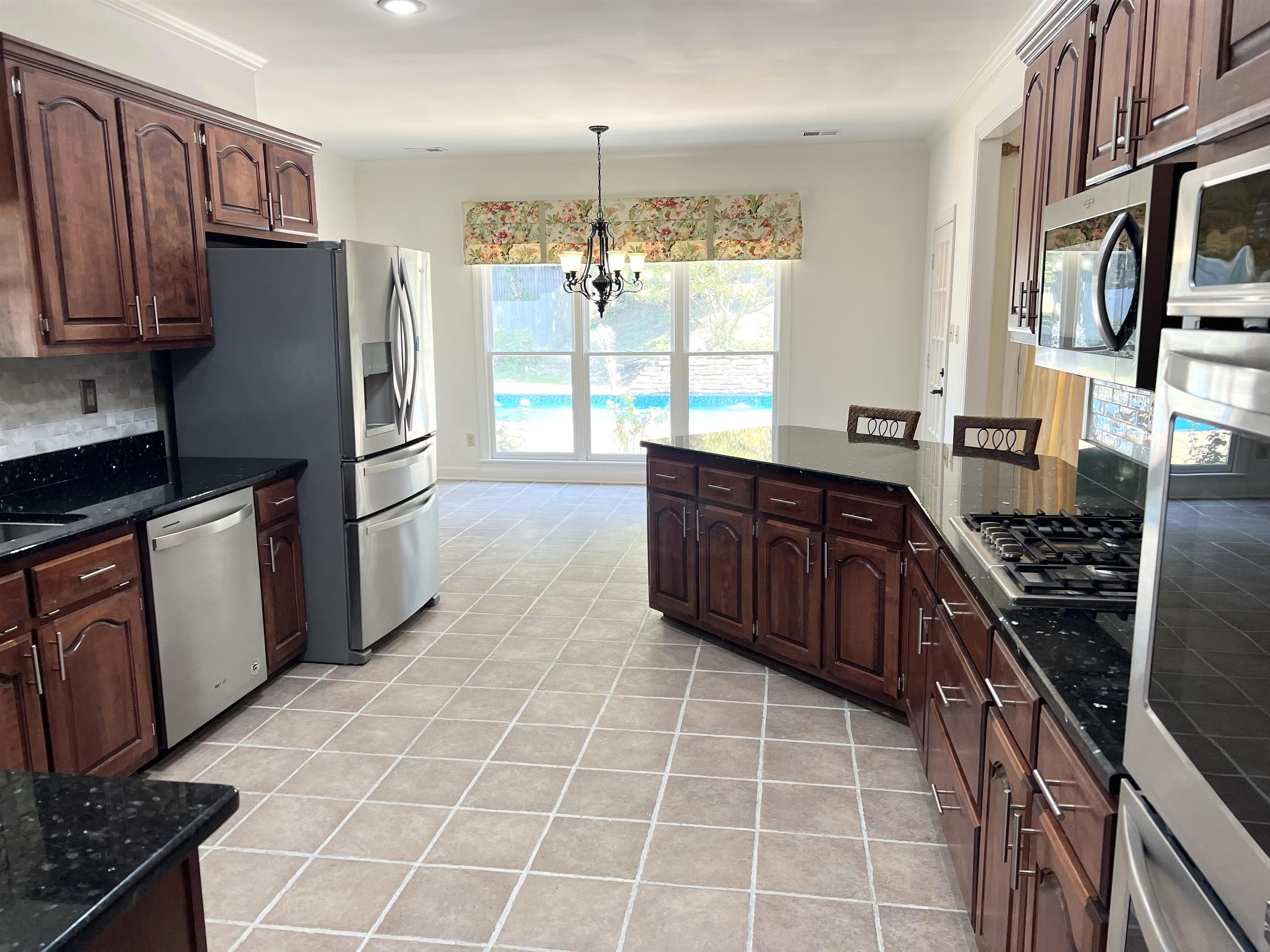 9605 E Cedar Mist Cv E Property Photo 6