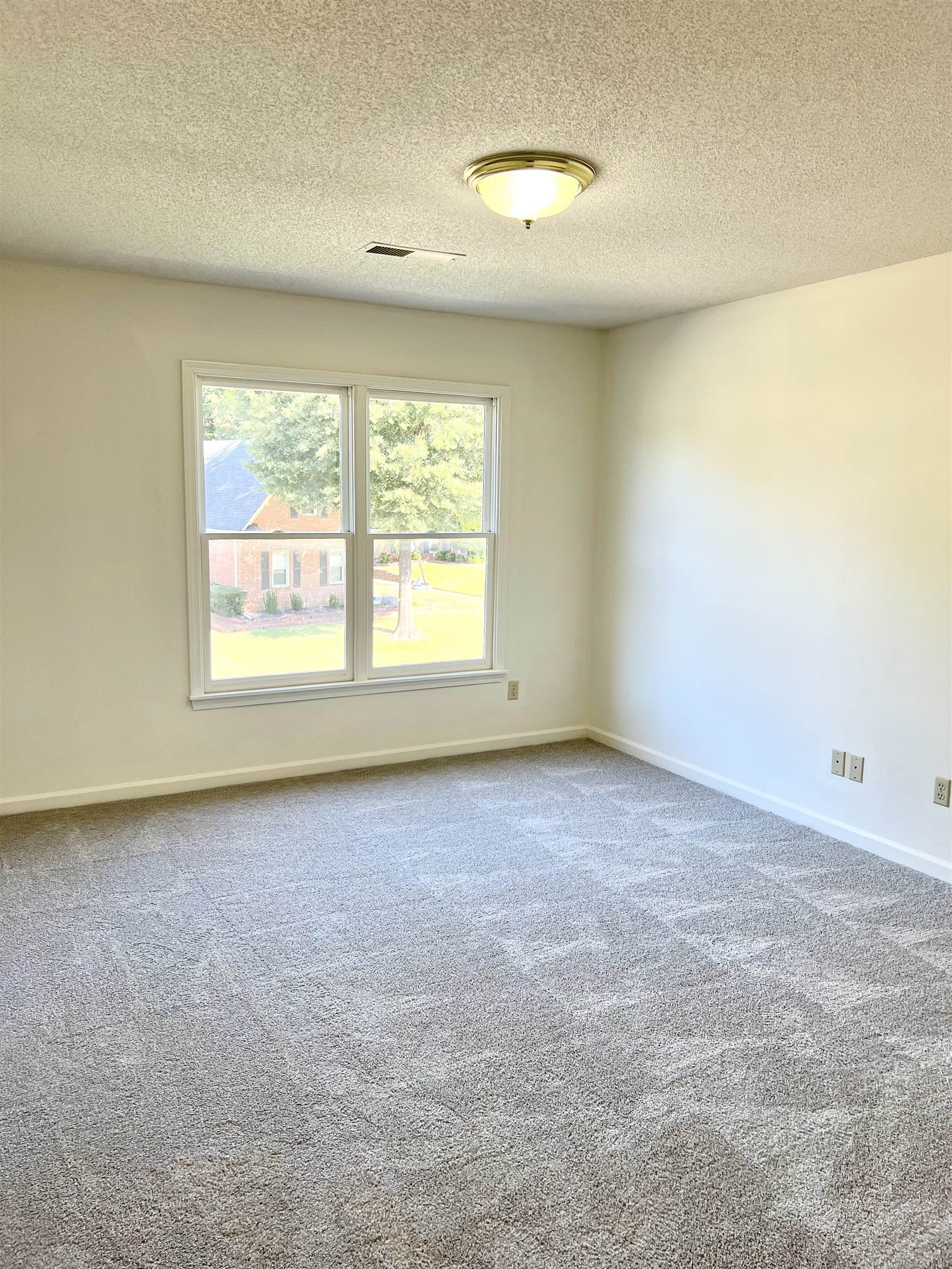 9605 E Cedar Mist Cv E Property Photo 29