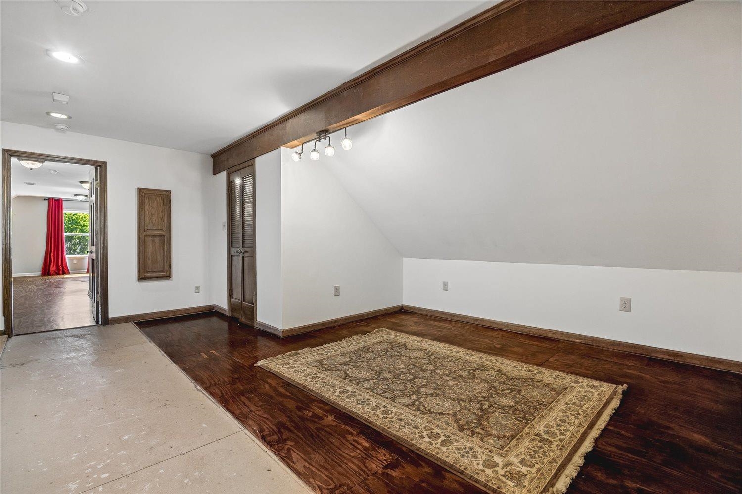 8970 Farmoor Rd Property Photo 21