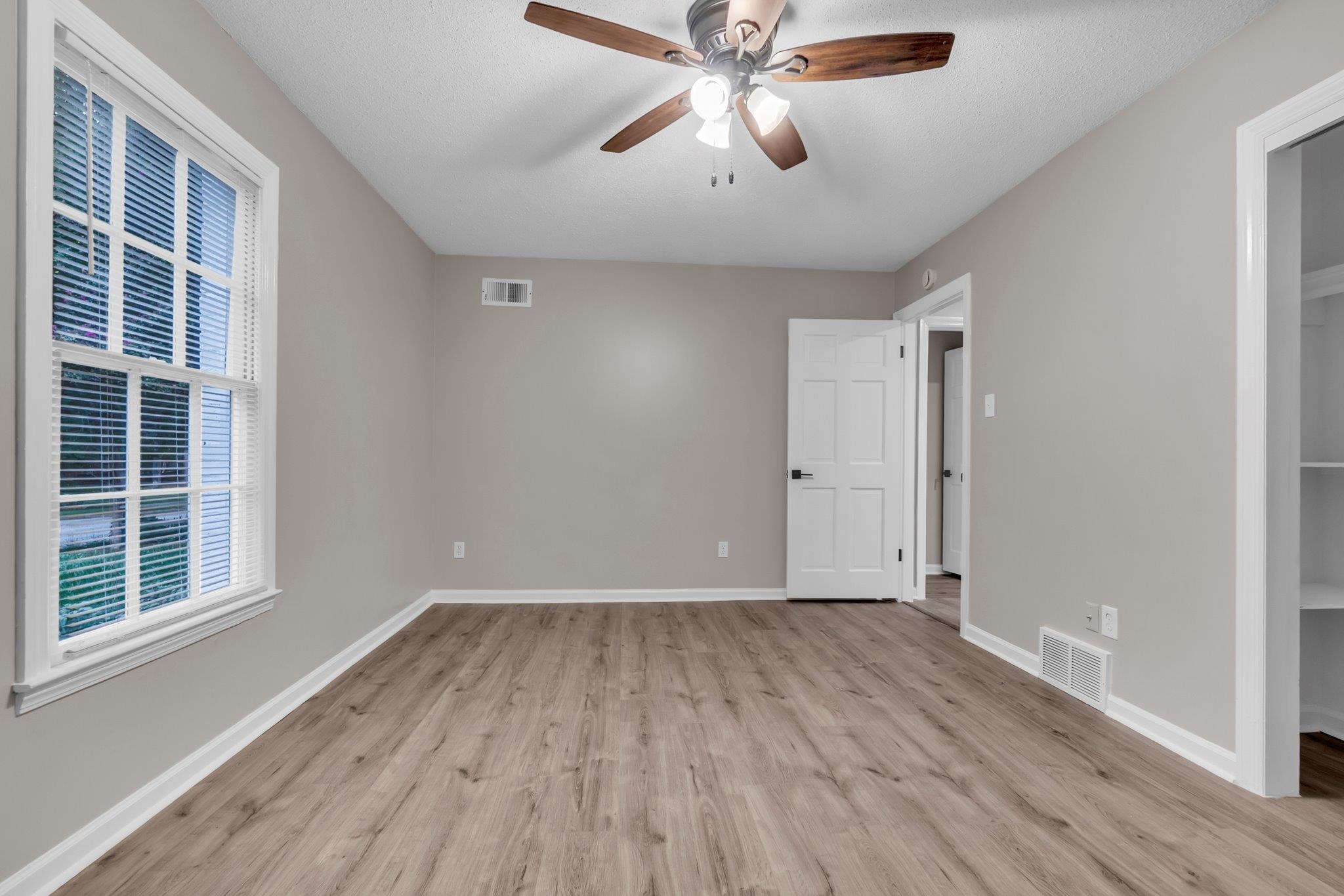 2355 Huntington Fwy Property Photo 20