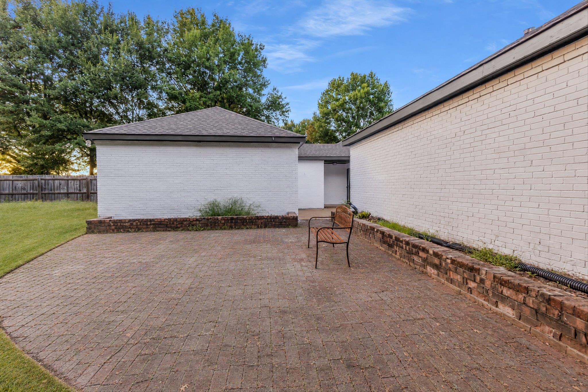 2355 Huntington Fwy Property Photo 26