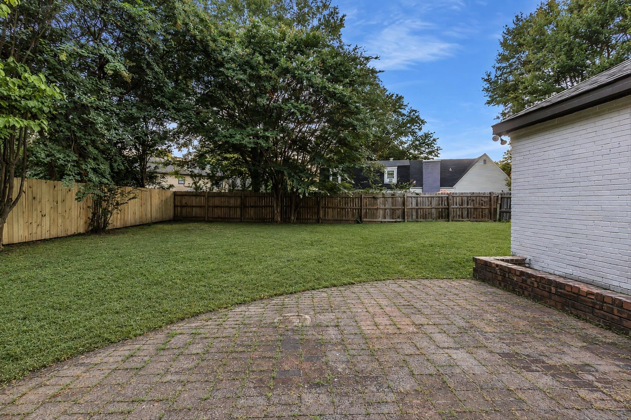 2355 Huntington Fwy Property Photo 27