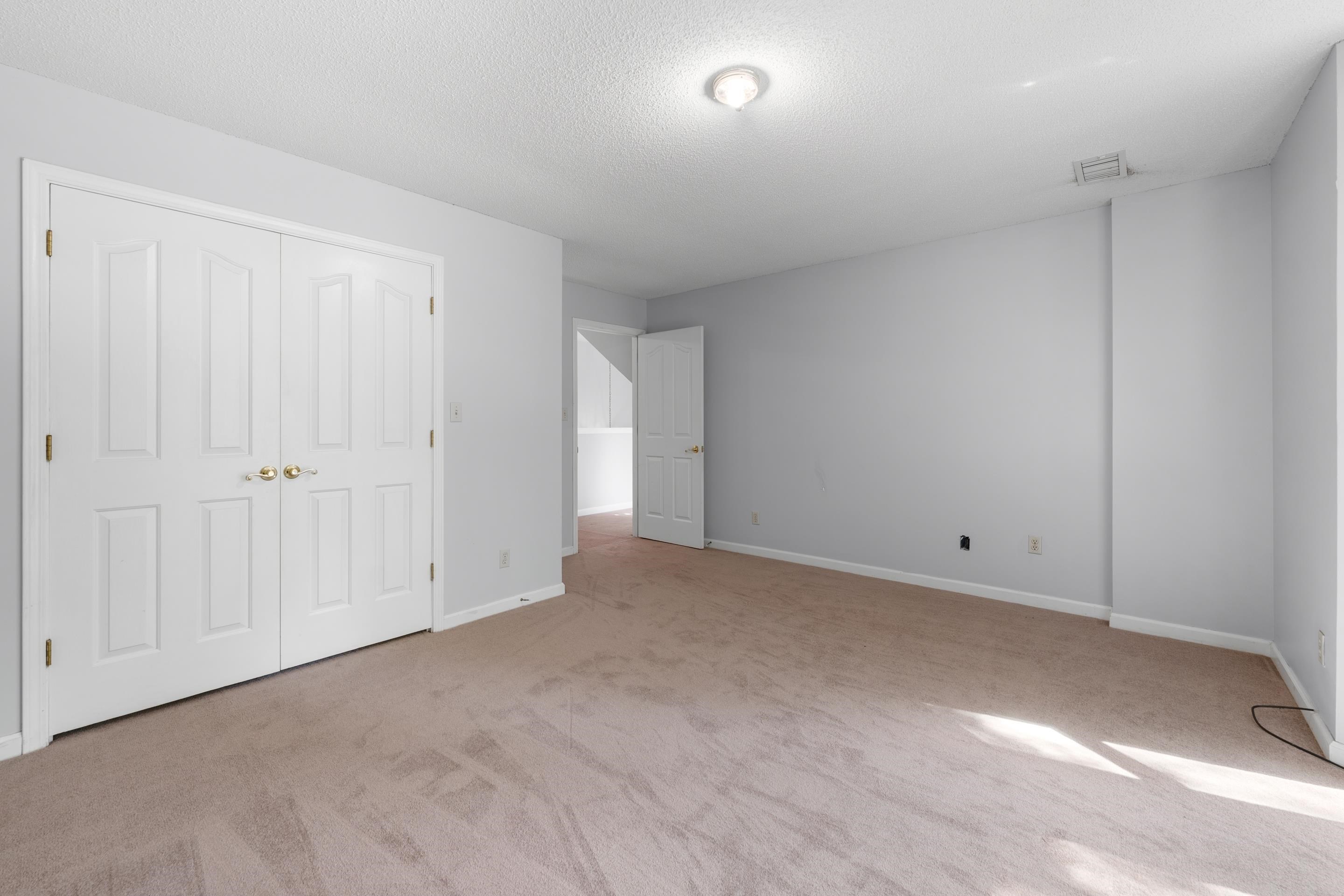 245 Norseman Dr Property Photo 26