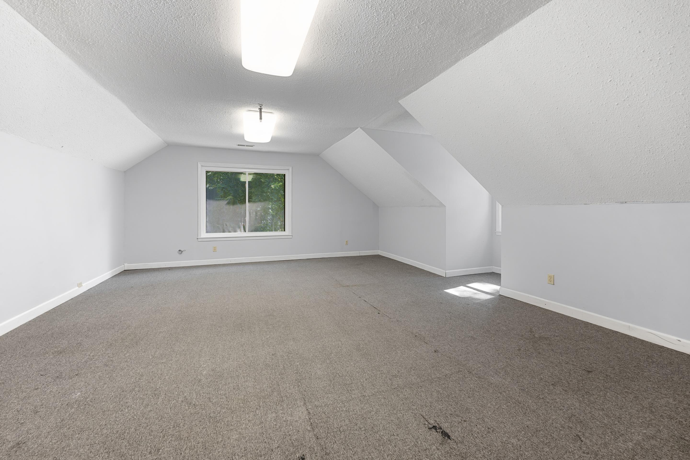 245 Norseman Dr Property Photo 33