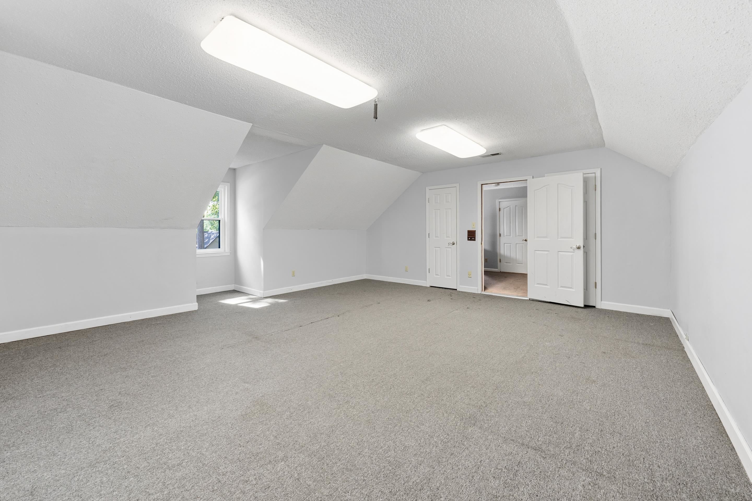 245 Norseman Dr Property Photo 34