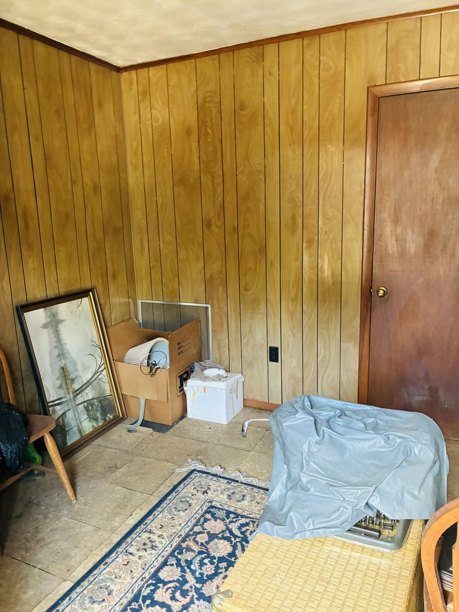 1385 Eloise Rd Property Photo 3