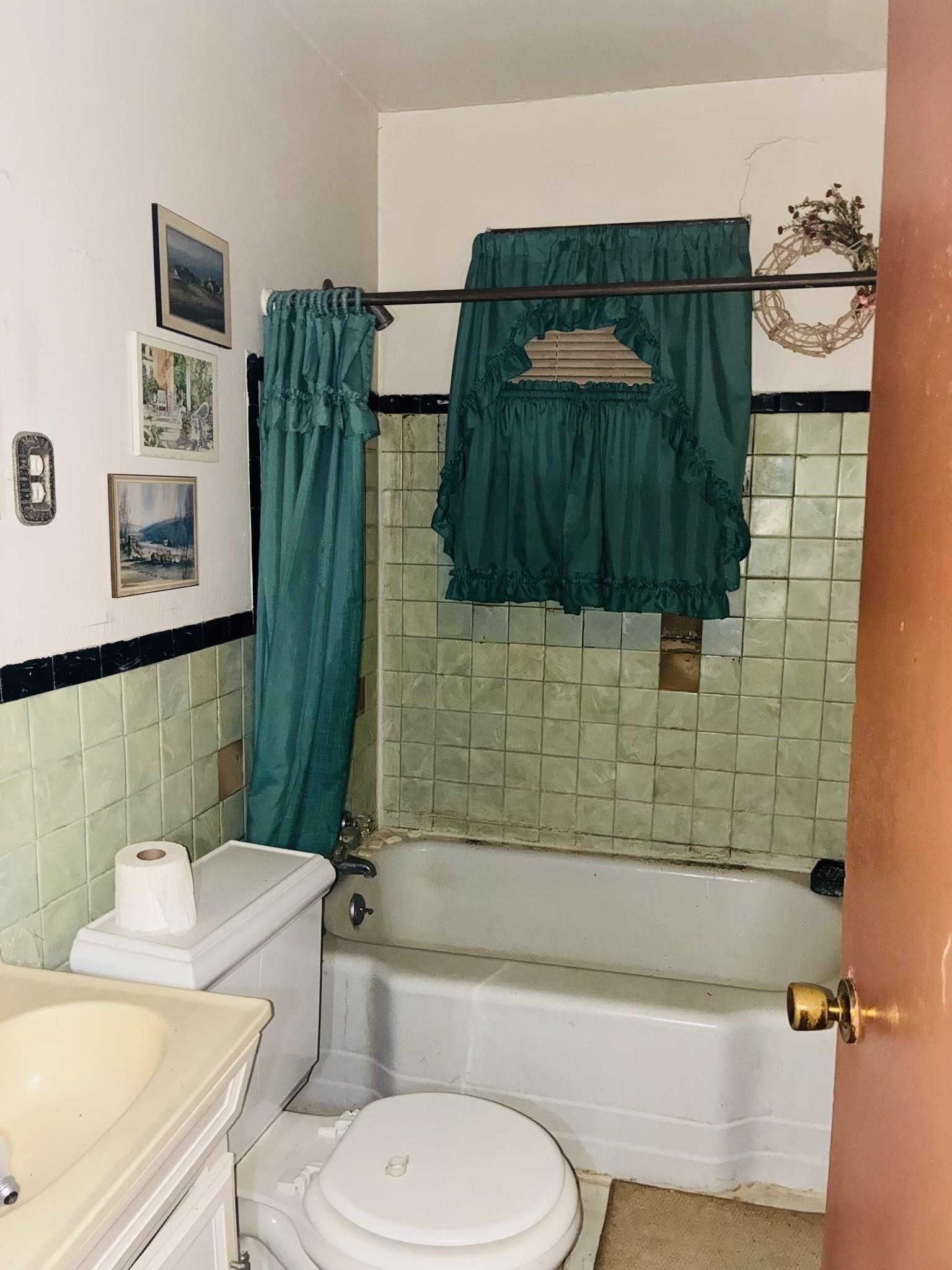 1385 Eloise Rd Property Photo 5