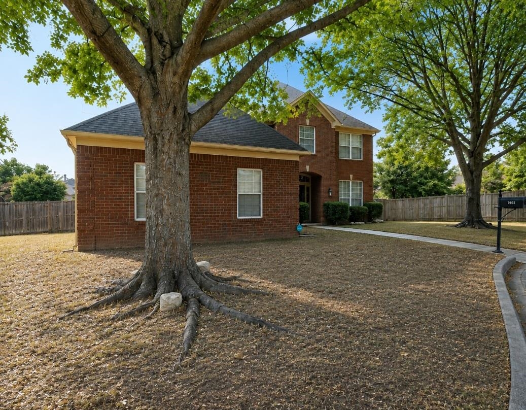 1461 Farmyard Cv Property Photo 1