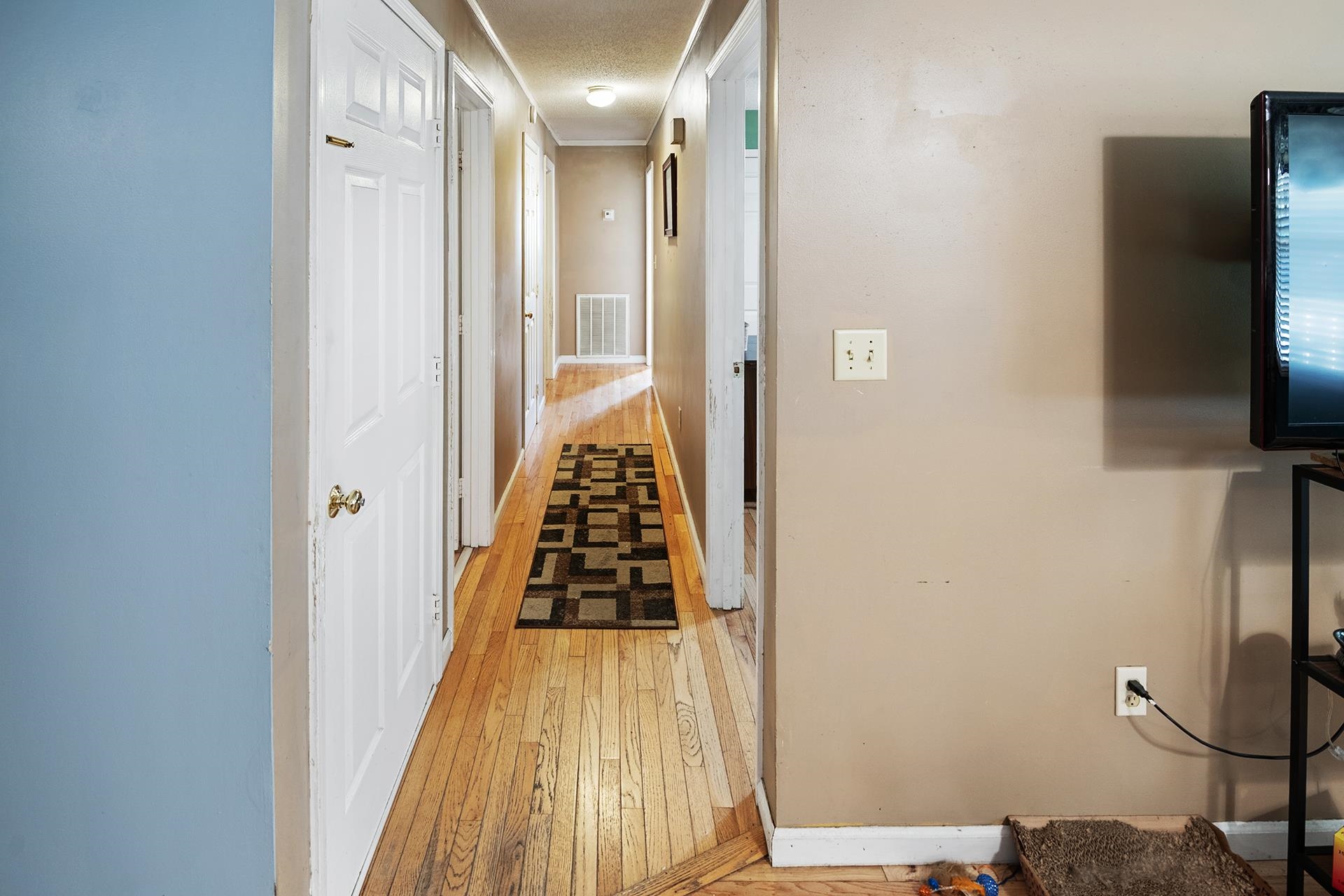 307 Harlan St Property Photo 10