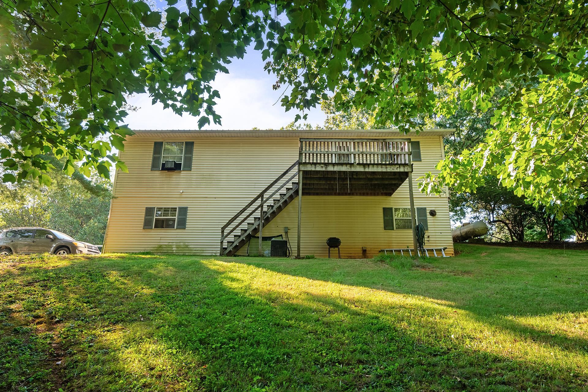 307 Harlan St Property Photo 16