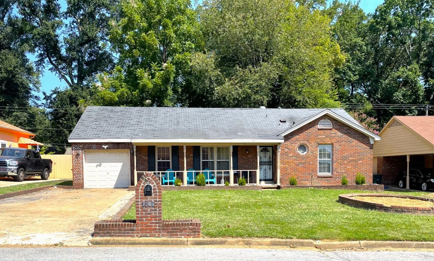 3269 Powers Rd Property Photo 1