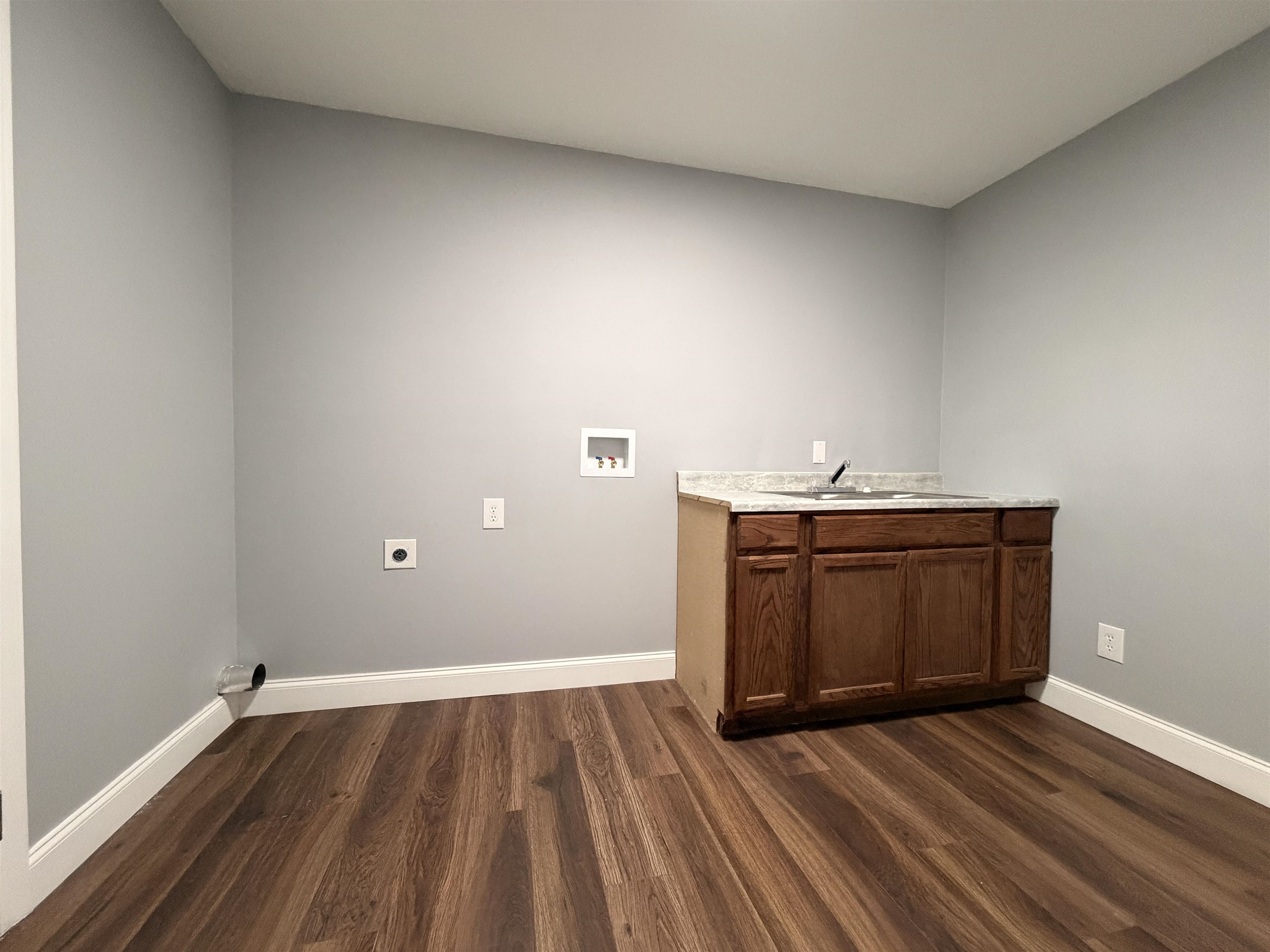 1320 Hornbrook St Property Photo 14