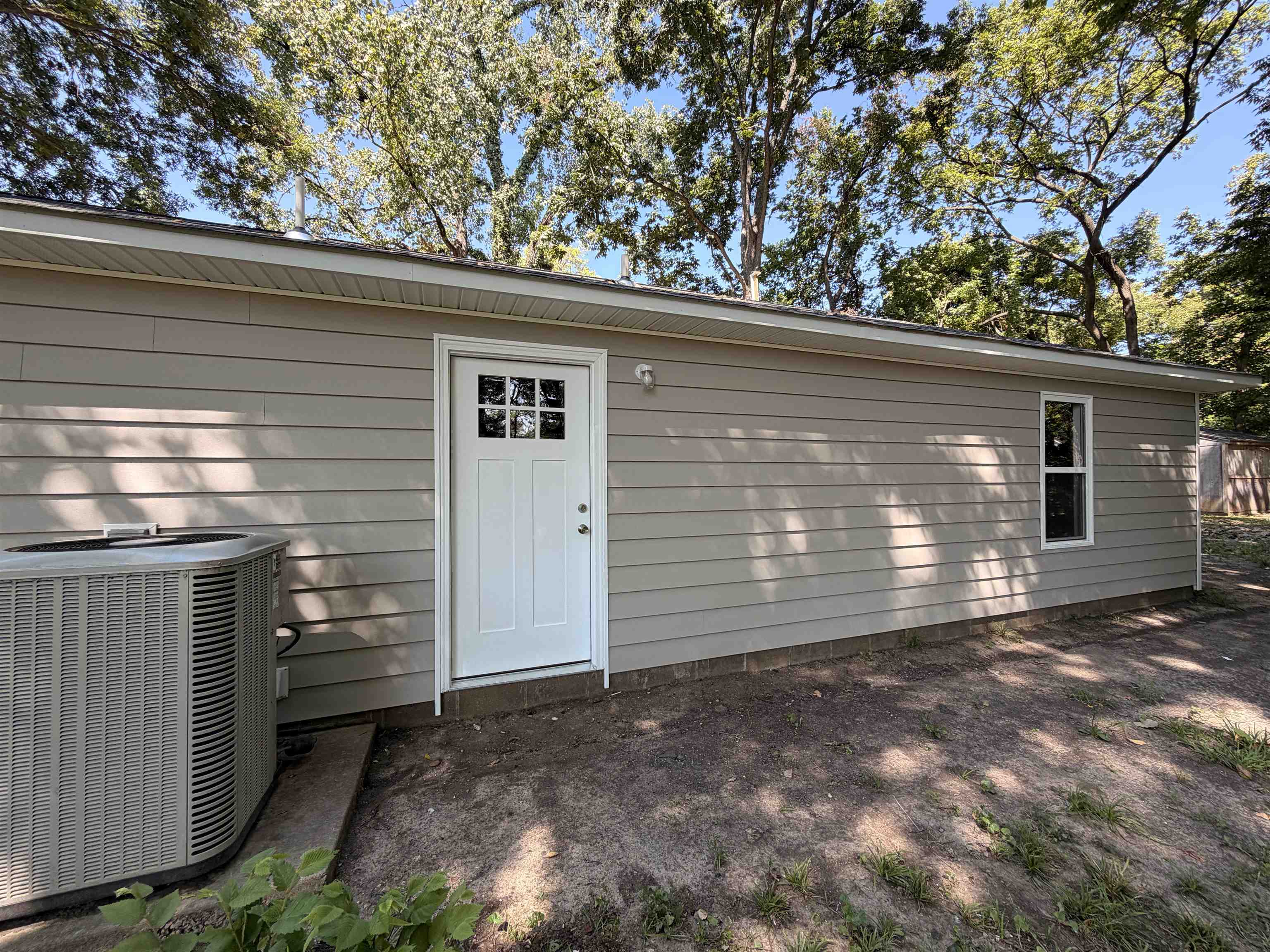 1320 Hornbrook St Property Photo 24