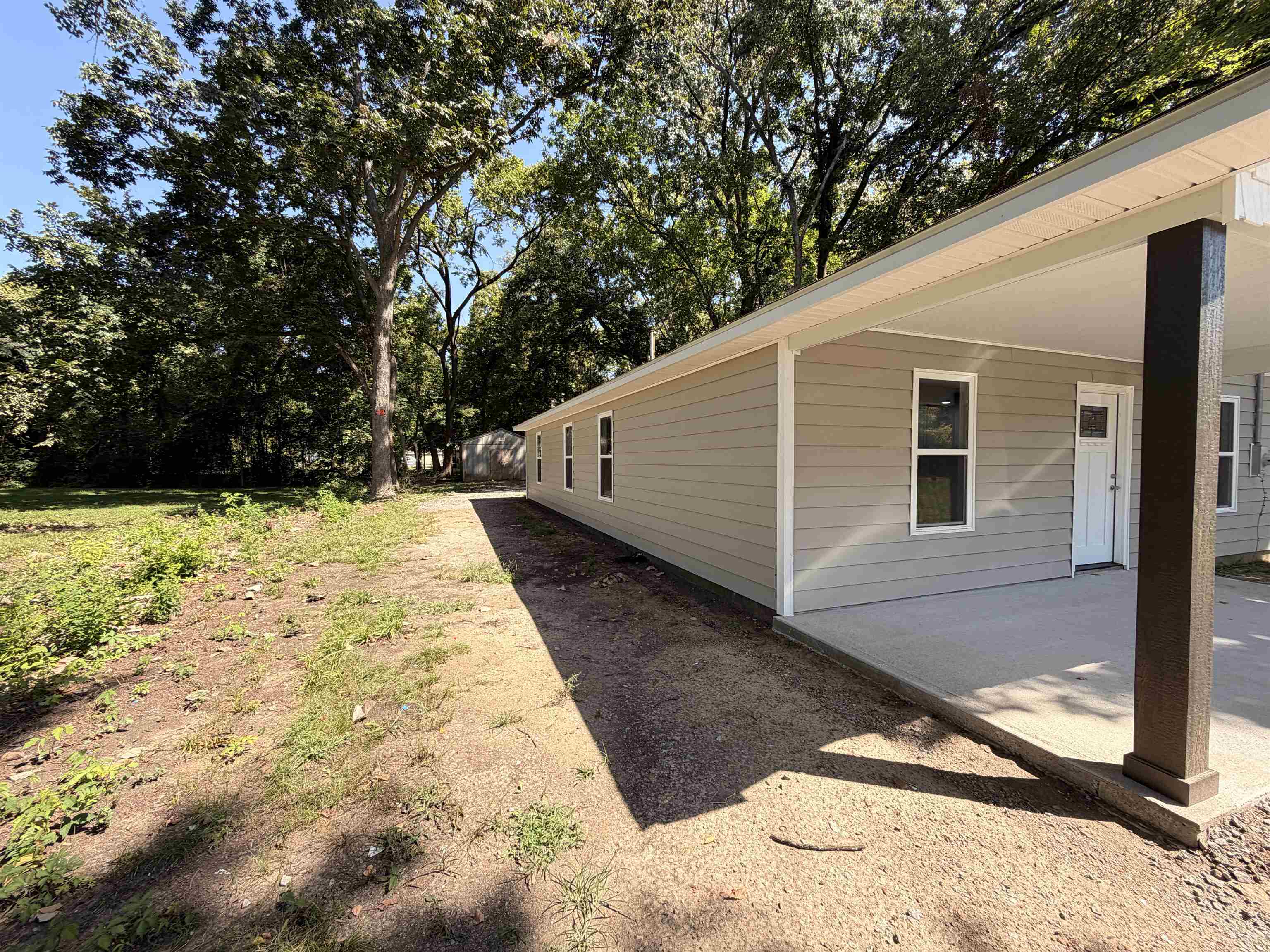 1320 Hornbrook St Property Photo 26