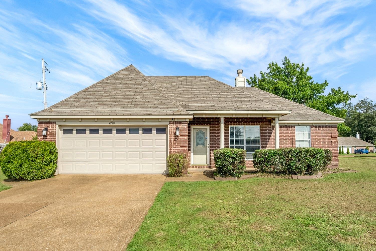 4928 Phipps Dr Property Photo 1