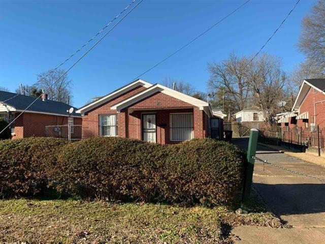 2114 Lowell St Property Photo 1