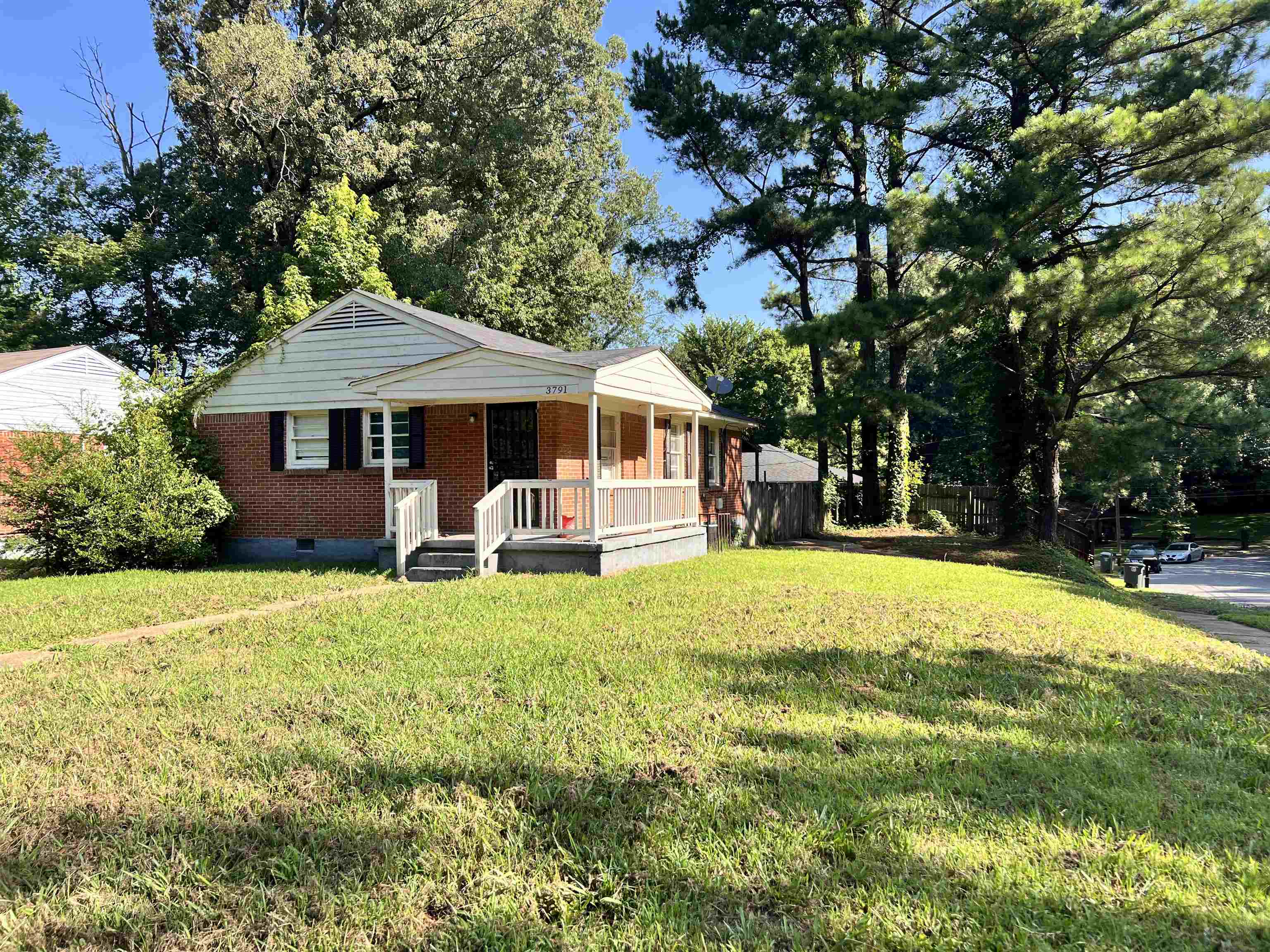 3791 Marvin St Property Photo 1