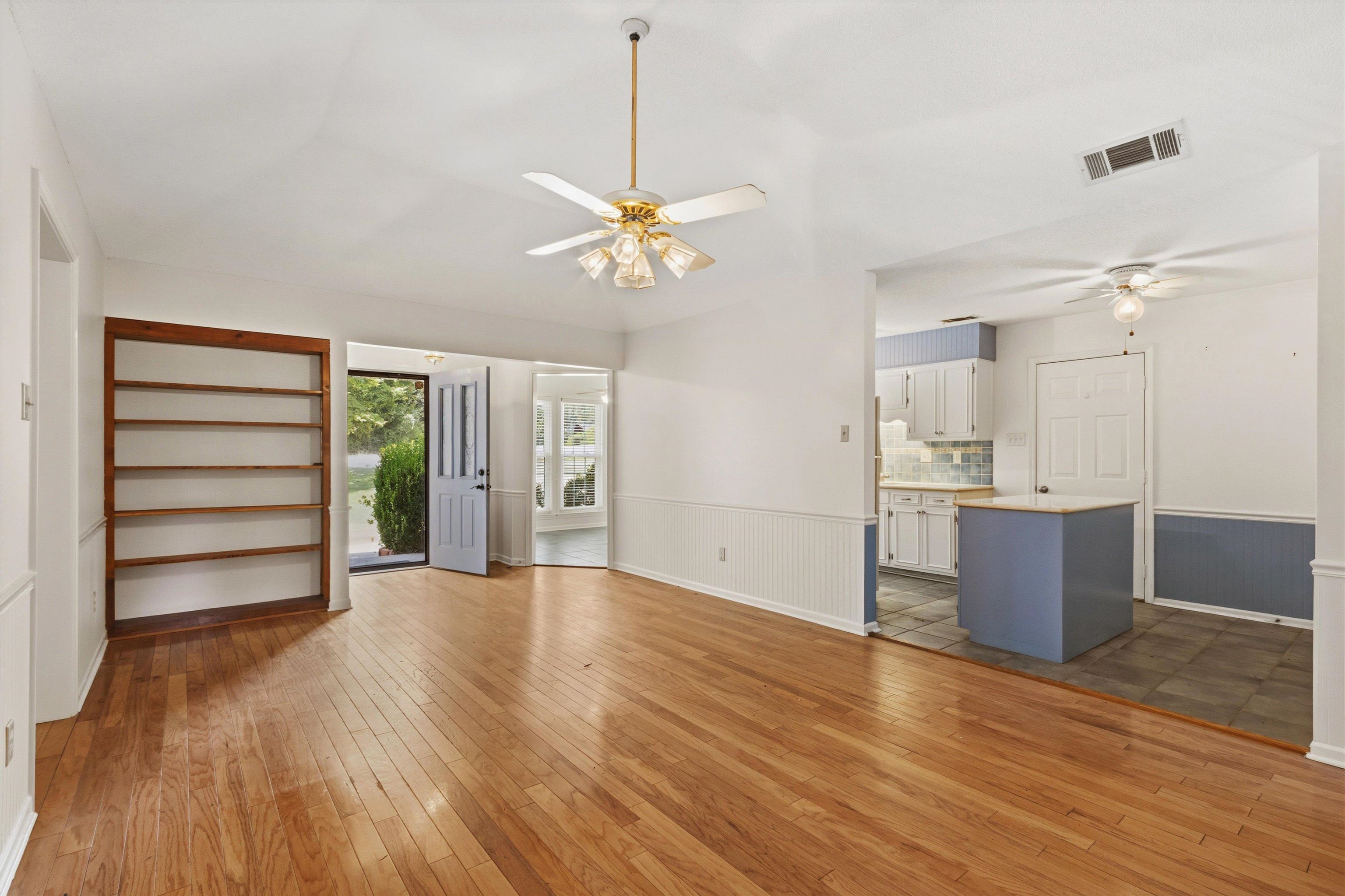 1095 Locke-cuba Rd Property Photo 6