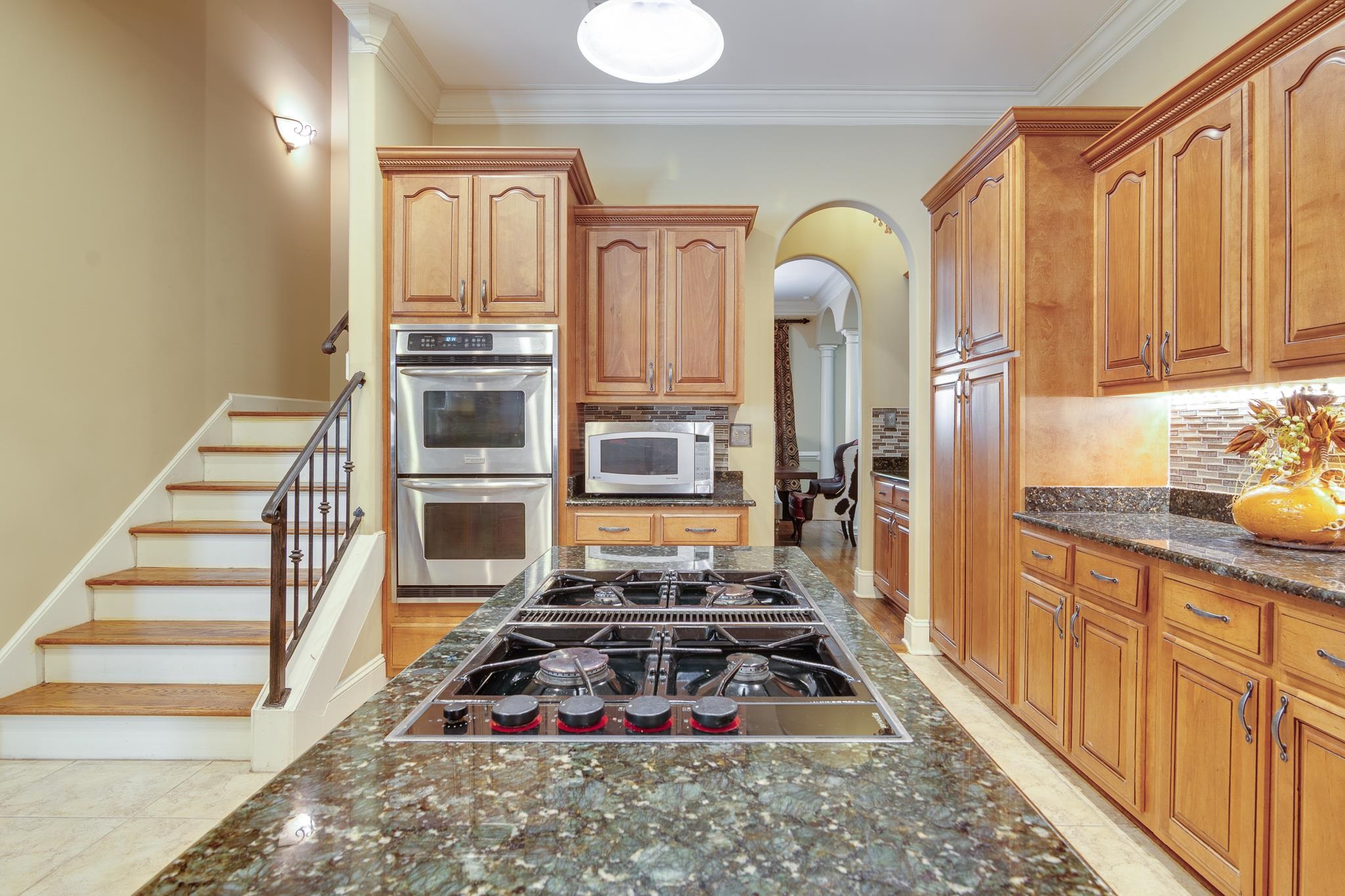 11095 Latting Rd Property Photo 9